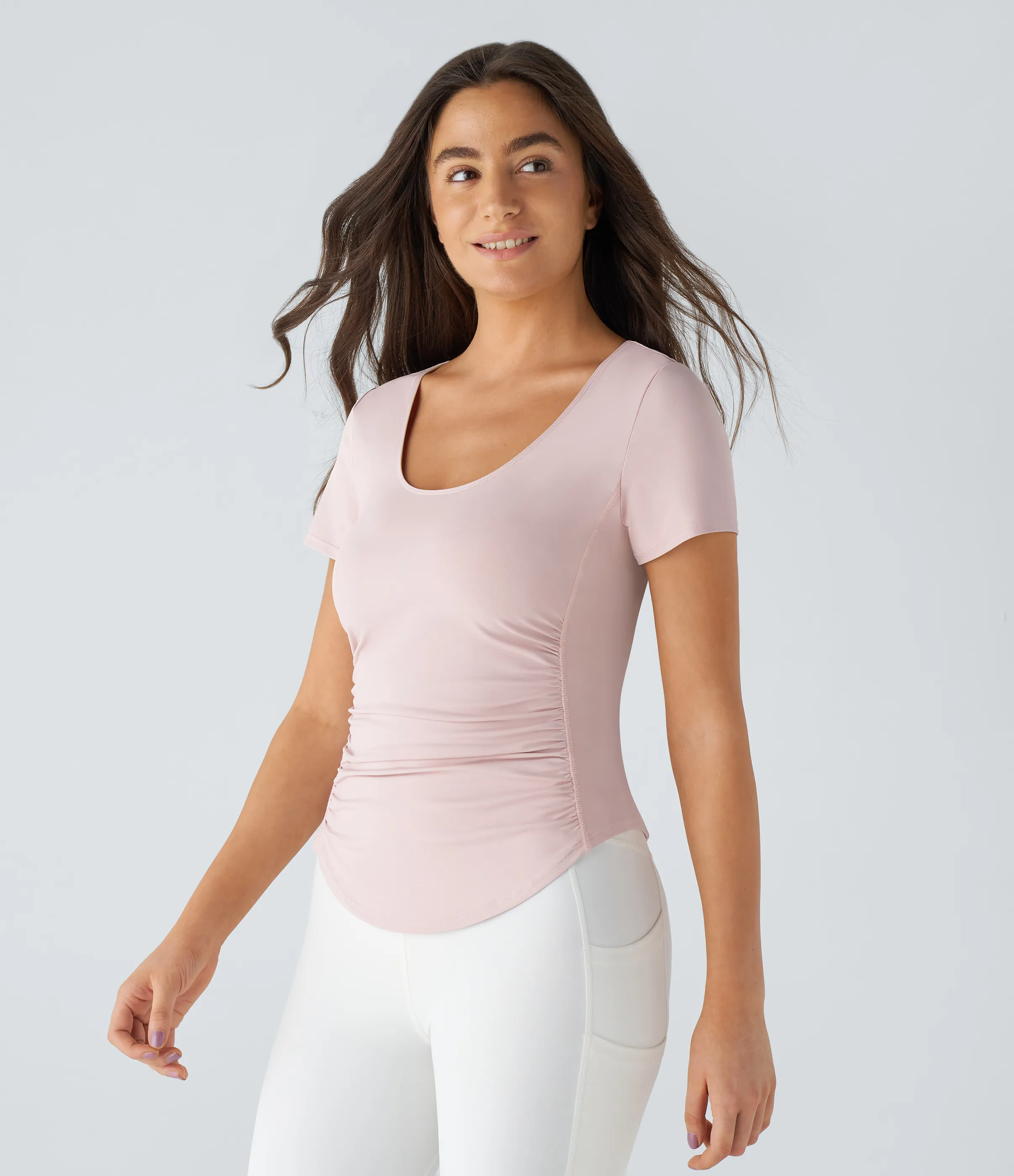 Halara Top deportivo yoga dobladillo curvo fruncido abertura sin espalda manga corta cuello U - Pale Lilac - S sold by Halara product image thumbnail 4