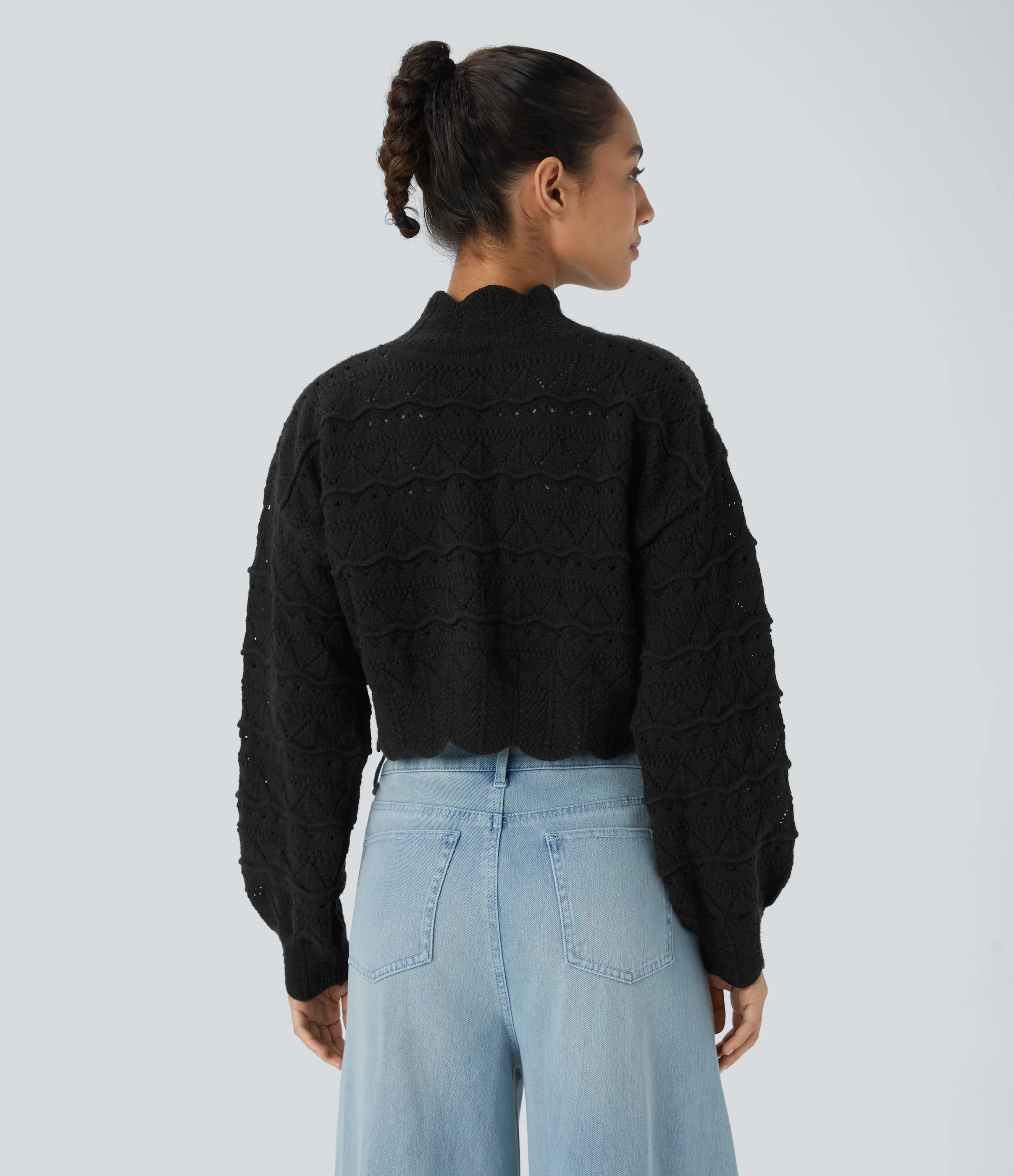 Halara Suéter abierto dobladillo festoneado manga obispo cuello alto - Black - M sold by Halara product image thumbnail 3