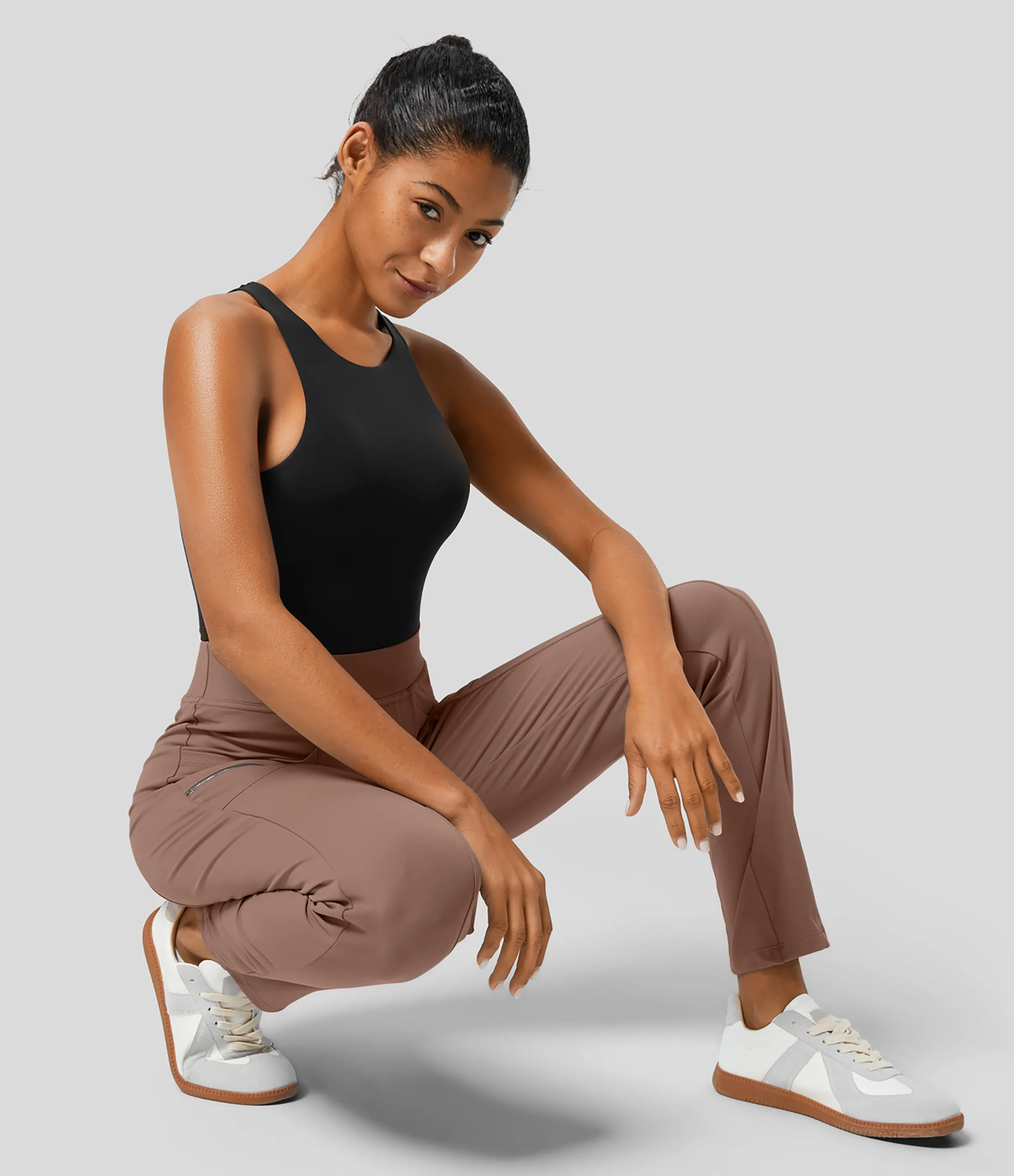 Halara Pantalón ajustado cremallera múltiple bolsillo tiro alto - Beaver Fur - XS(regular) sold by Halara product image thumbnail 5