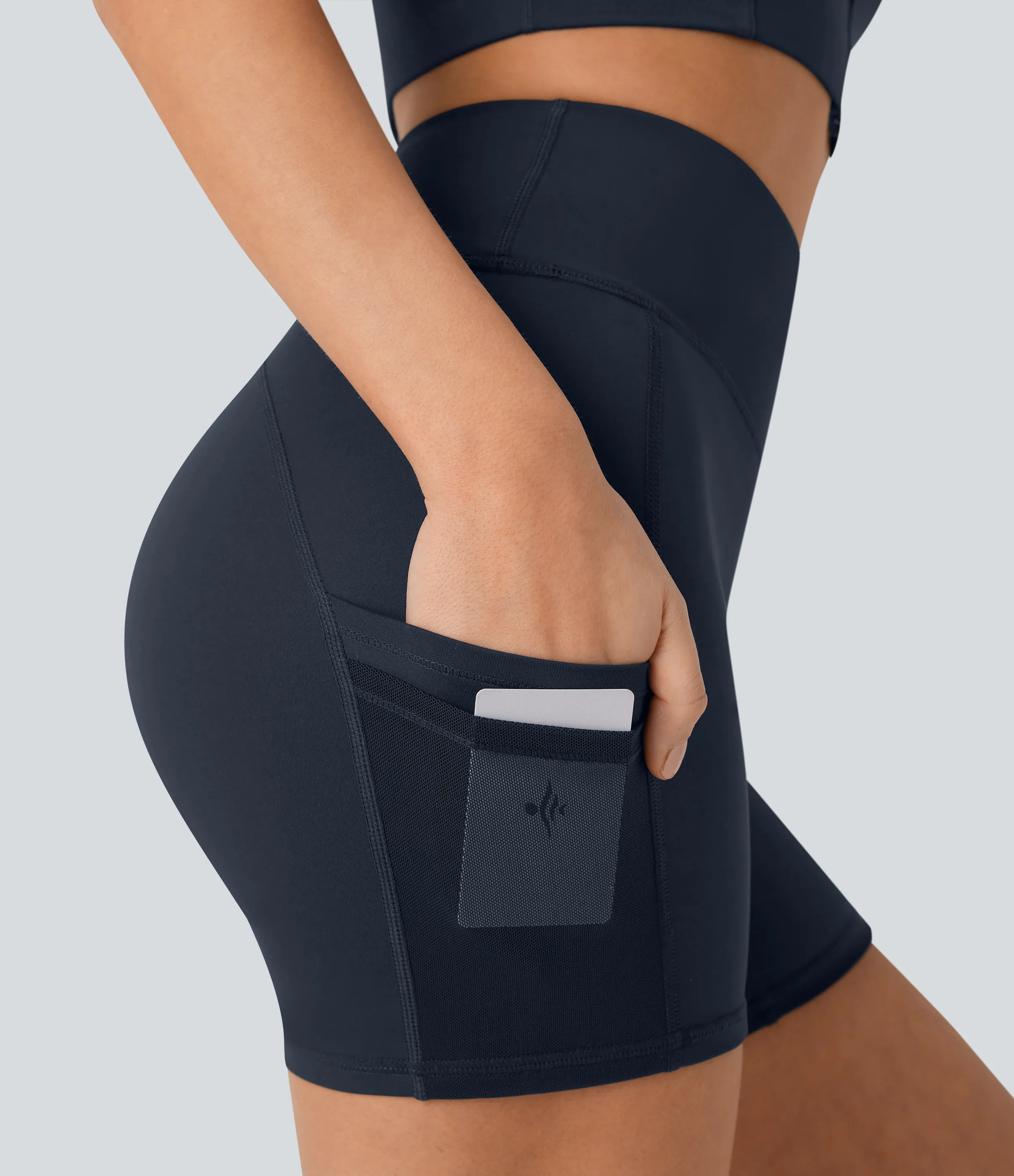 Halara Pantalón corto yoga ciclista tiro alto múltiple bolsillo malla contrastante 12.5cm - Midnight Blue - XS sold by Halara product image thumbnail 5