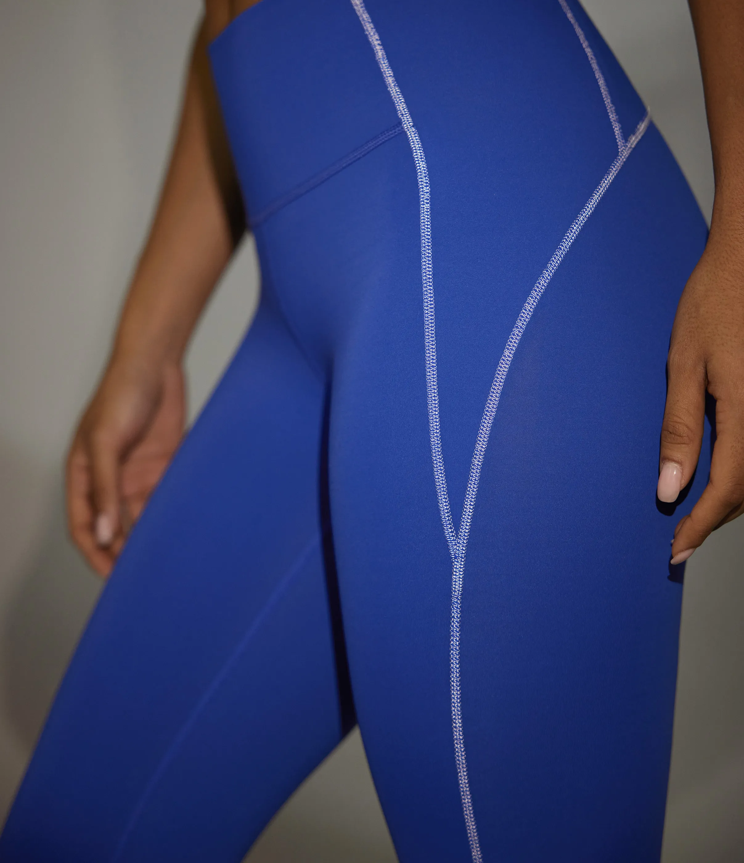 Halara Leggings SpeedWave™ senderismo secado rápido tiro alto múltiple bolsillo costura reflectante 7/8 - Bluebird Cyan - M(7/8) sold by Halara product image thumbnail 5