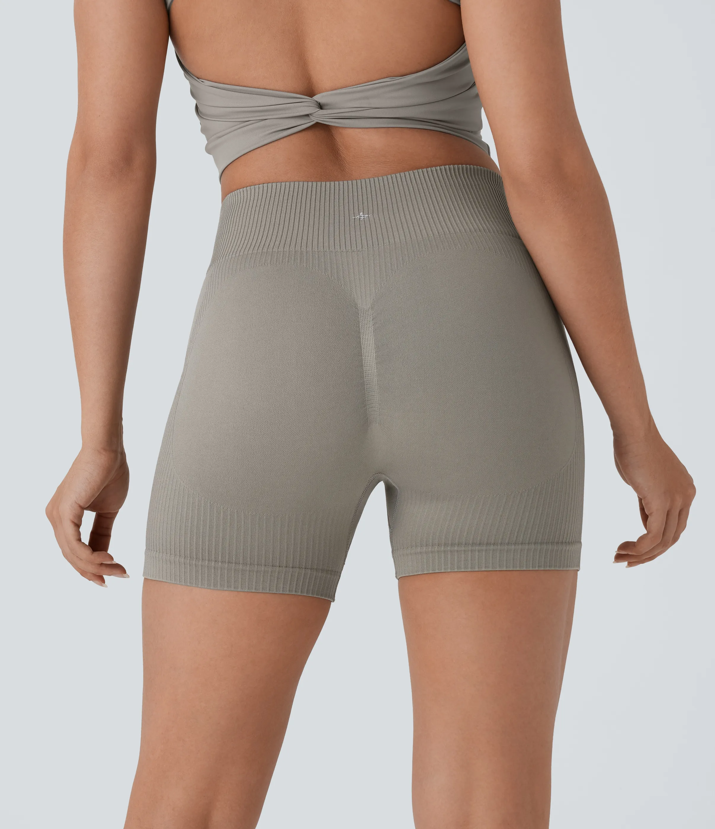 Halara Shorts de yoga tipo biker de tiro alto con fruncido sin costuras de 10,16cm - Silent Storm - M sold by Halara product image thumbnail 3