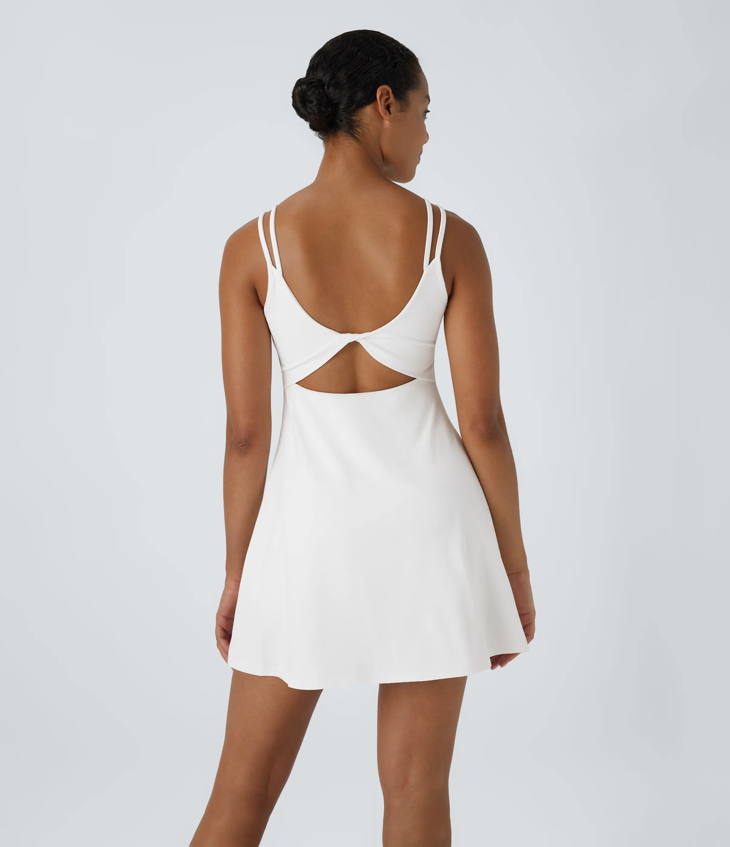 Halara Vestido deportivo para baile SoftlyZero™ Plush afelpado de 2 piezas con tirantes dobles y bolsillos en copas D-F - White - XS sold by Halara product image thumbnail 2