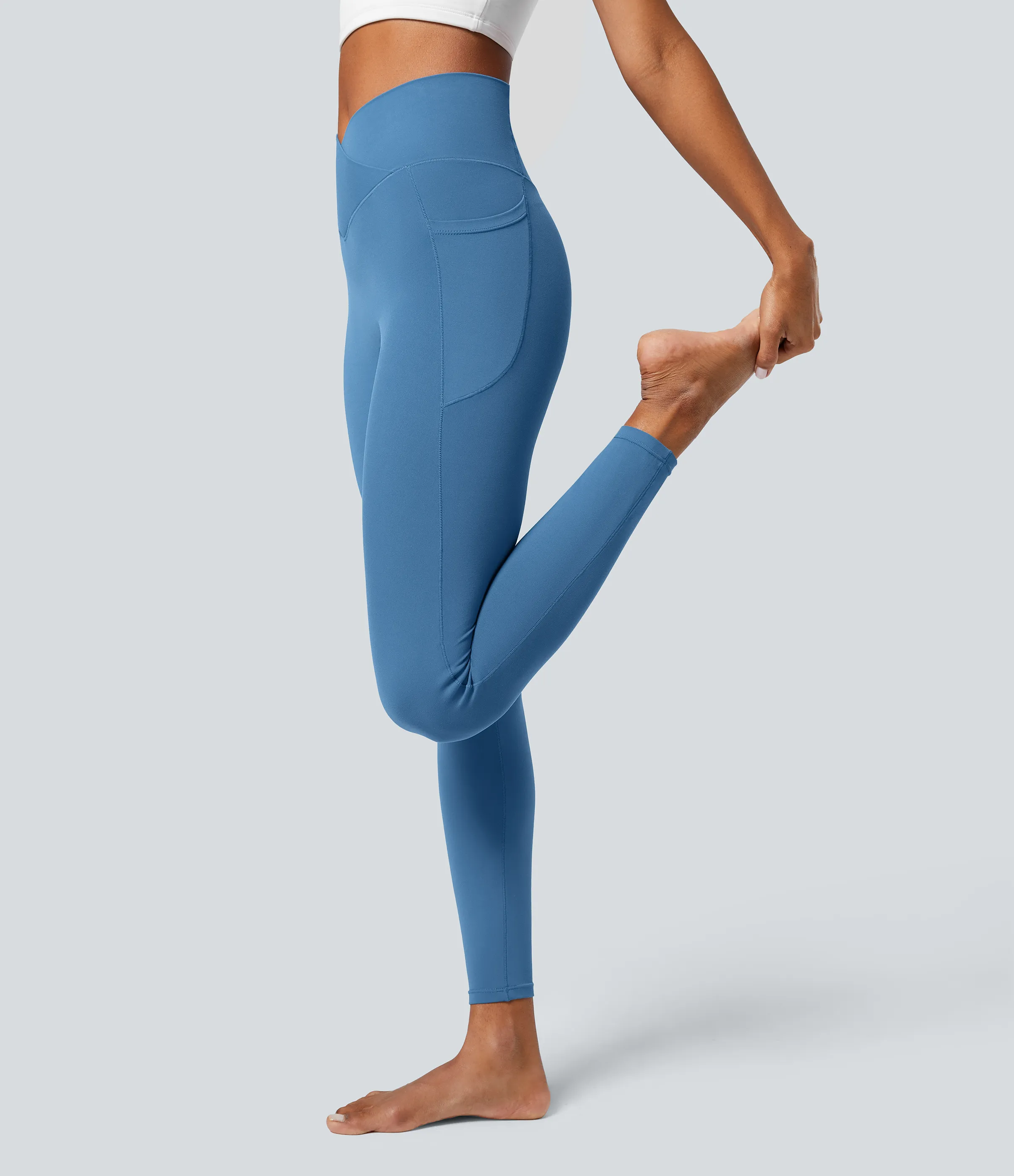 Halara Leggings Softlyzero™ liso bolsillo cruzado -UPF50+ - Gloomy Blue - L(full_length) sold by Halara product image thumbnail 4