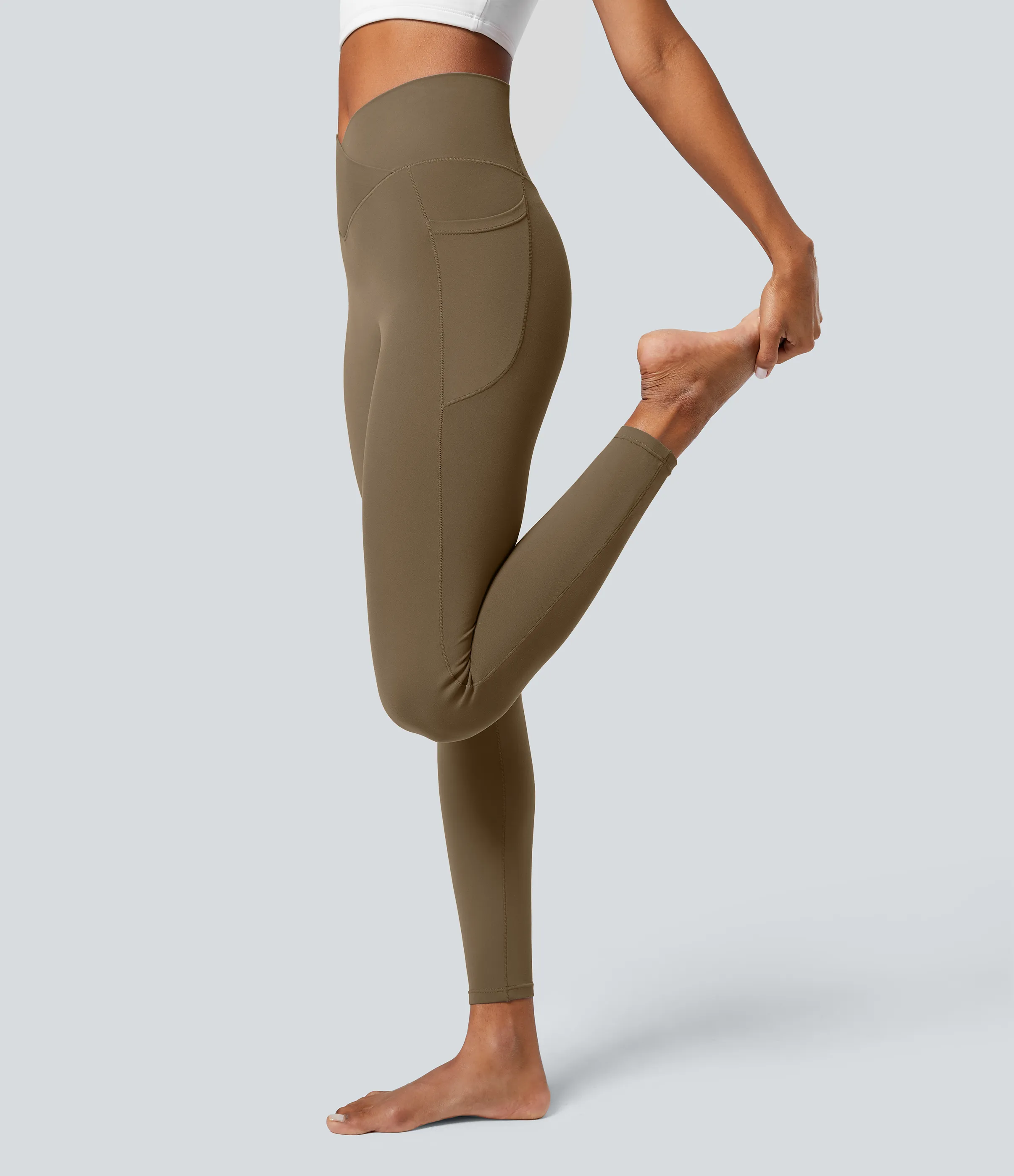 Halara Leggings Softlyzero™ liso bolsillo cruzado -UPF50+ - Chestnut Brown - S(7/8) sold by Halara product image thumbnail 4