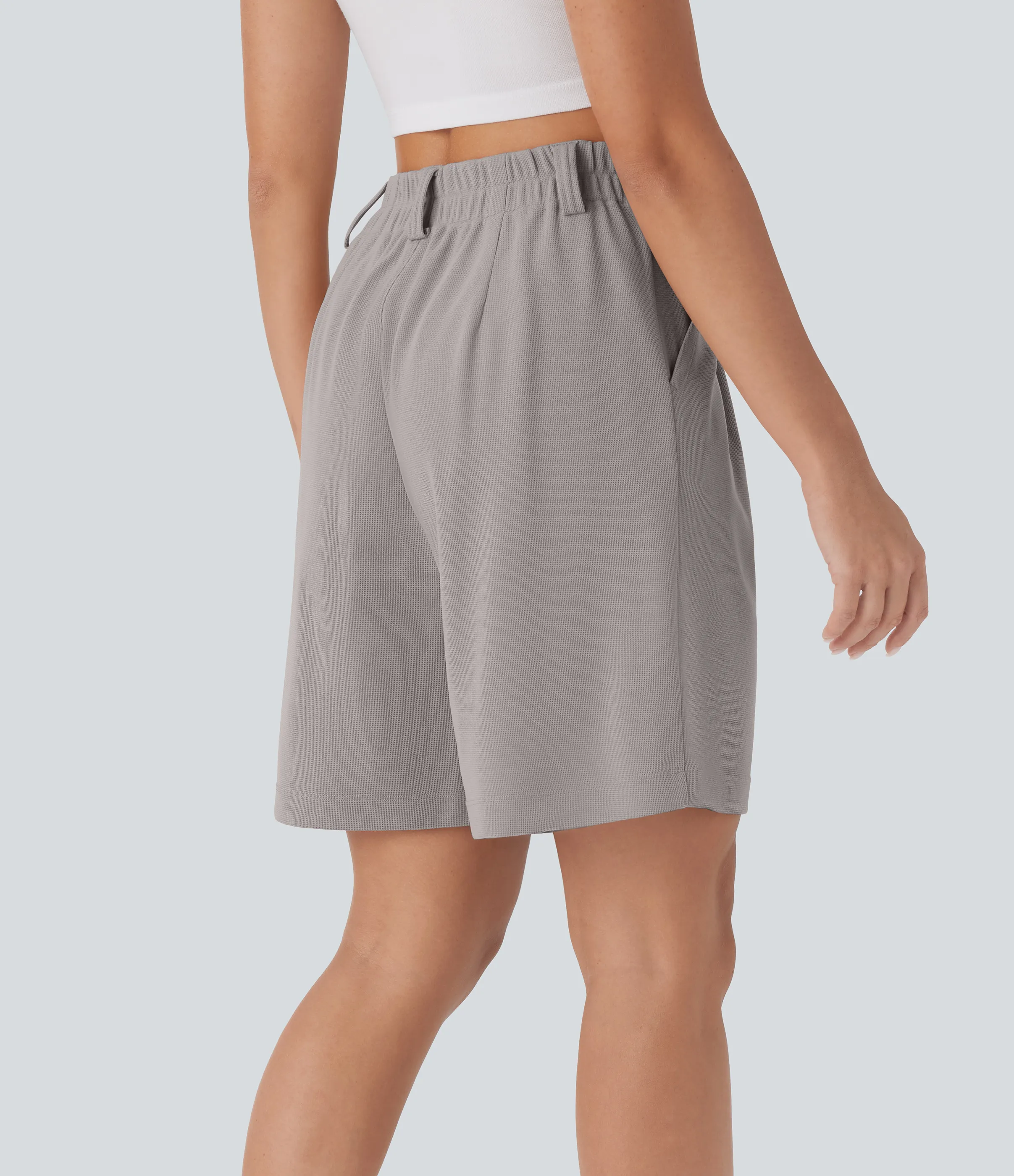 Halara Bermudas casuales en tela gofre de tiro alto con bolsillos laterales - Mink Ash - XL sold by Halara product image thumbnail 3