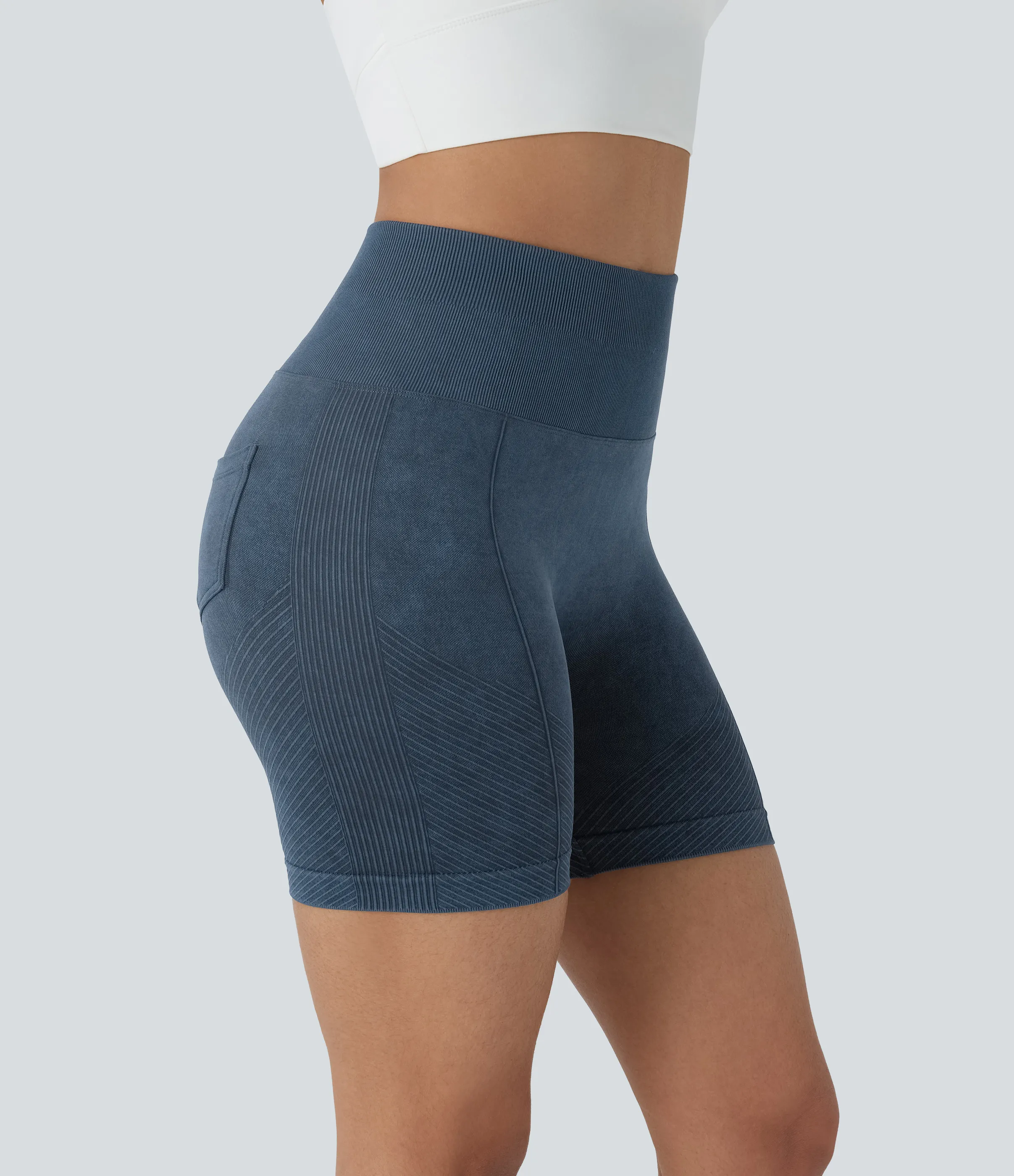 Halara Pantalón corto yoga ciclista tiro alto lavado bolsillo trasero sin costuras 5.5'' - Peacoat - XS(regular) sold by Halara product image thumbnail 4