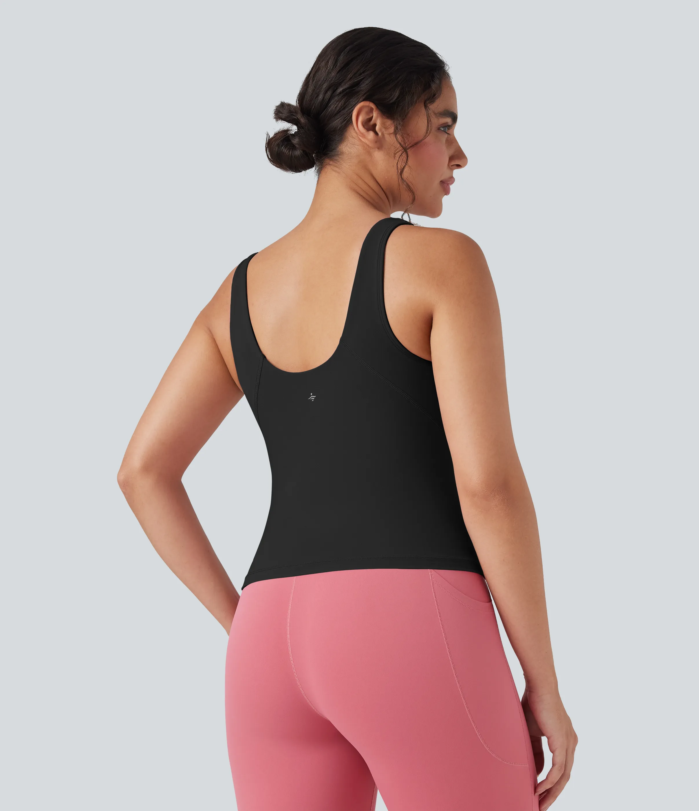 Halara Camiseta de yoga Halara UltraSculpt™ con escote en V profundo y espalda redondeada - Black - M sold by Halara product image thumbnail 3