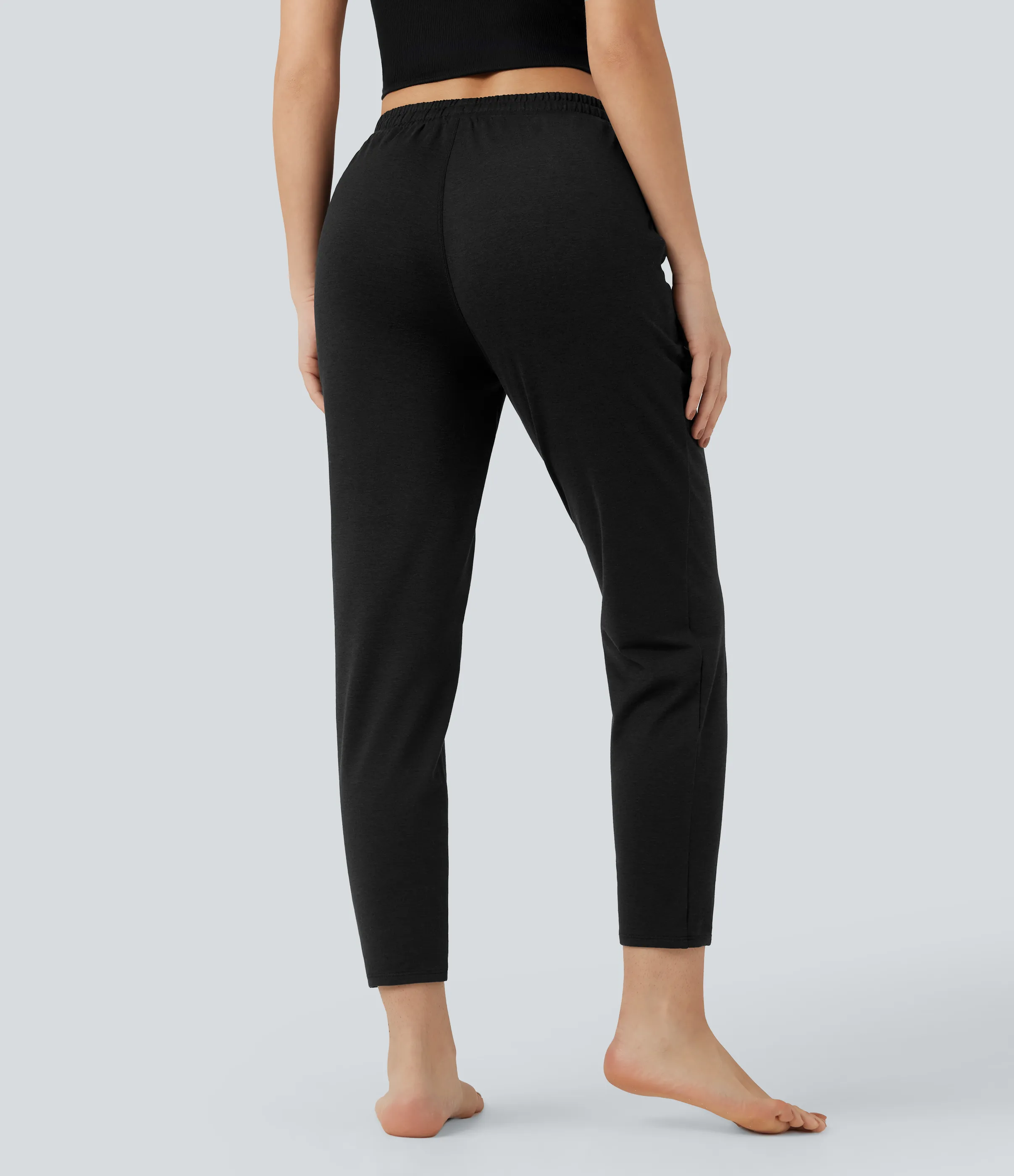 Halara Pantalones de descanso jaspeados de tiro medio con cordón y secado rápido con bolsillos - UPF 40+ - Coal Fade - S(regular) sold by Halara product image thumbnail 3