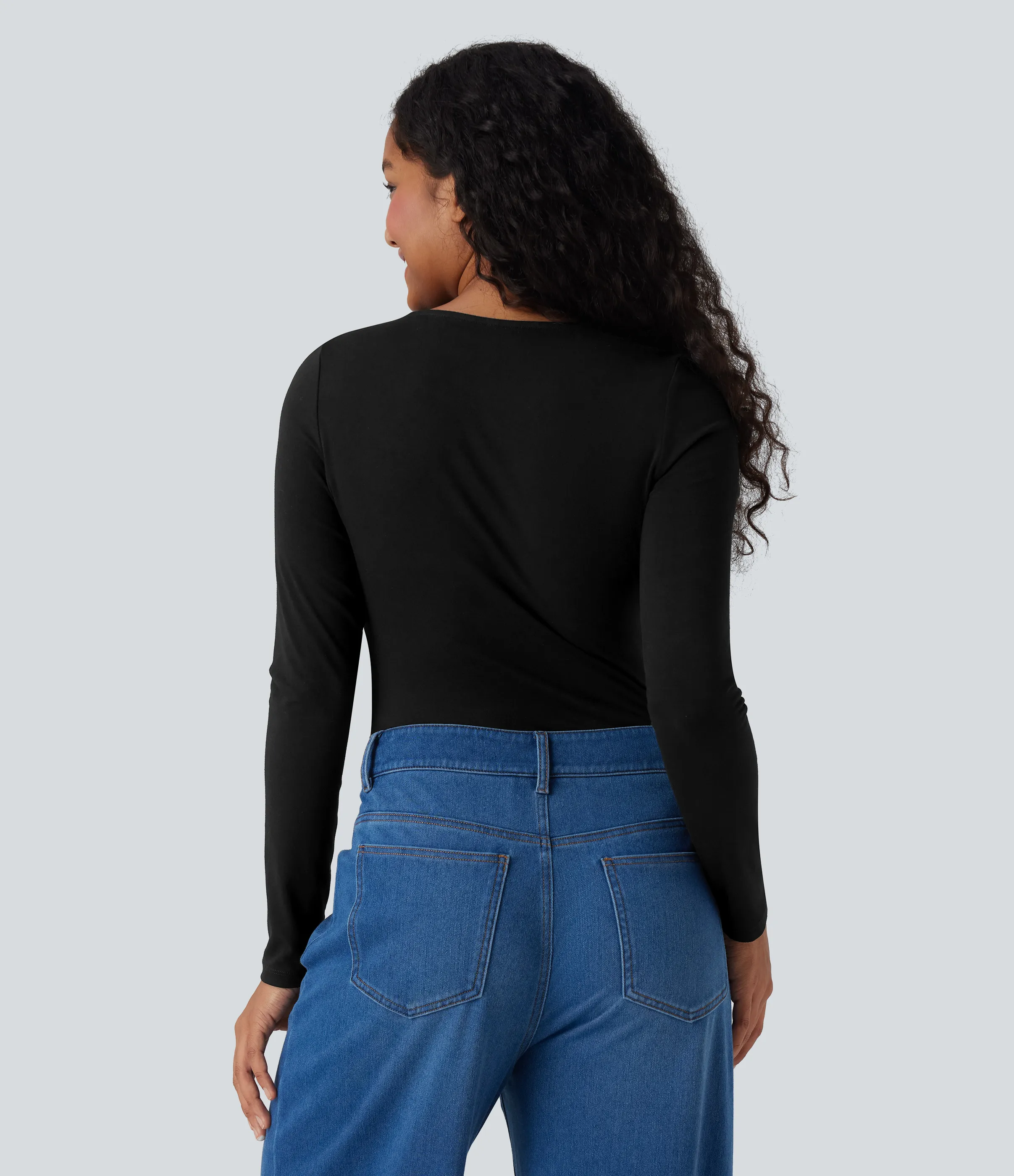 Halara Top casual de manga larga con escote en V profundo - Black - L sold by Halara product image thumbnail 3