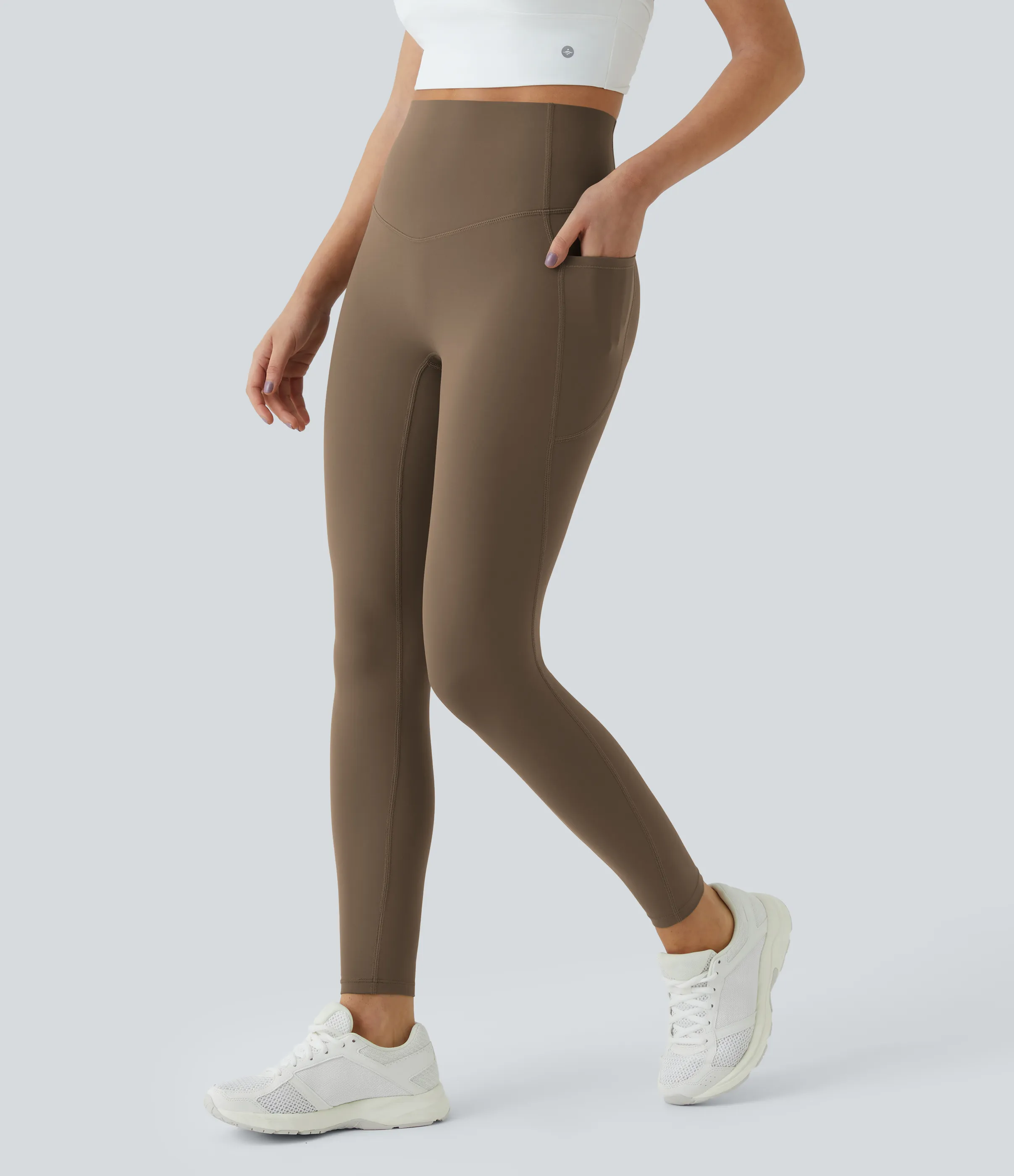 Halara Leggings SoCinched UltraSculpt entrenamiento control abdomen bolsillo lateral tiro alto - Thick Earthy Brown - L(full_length) sold by Halara product image thumbnail 5