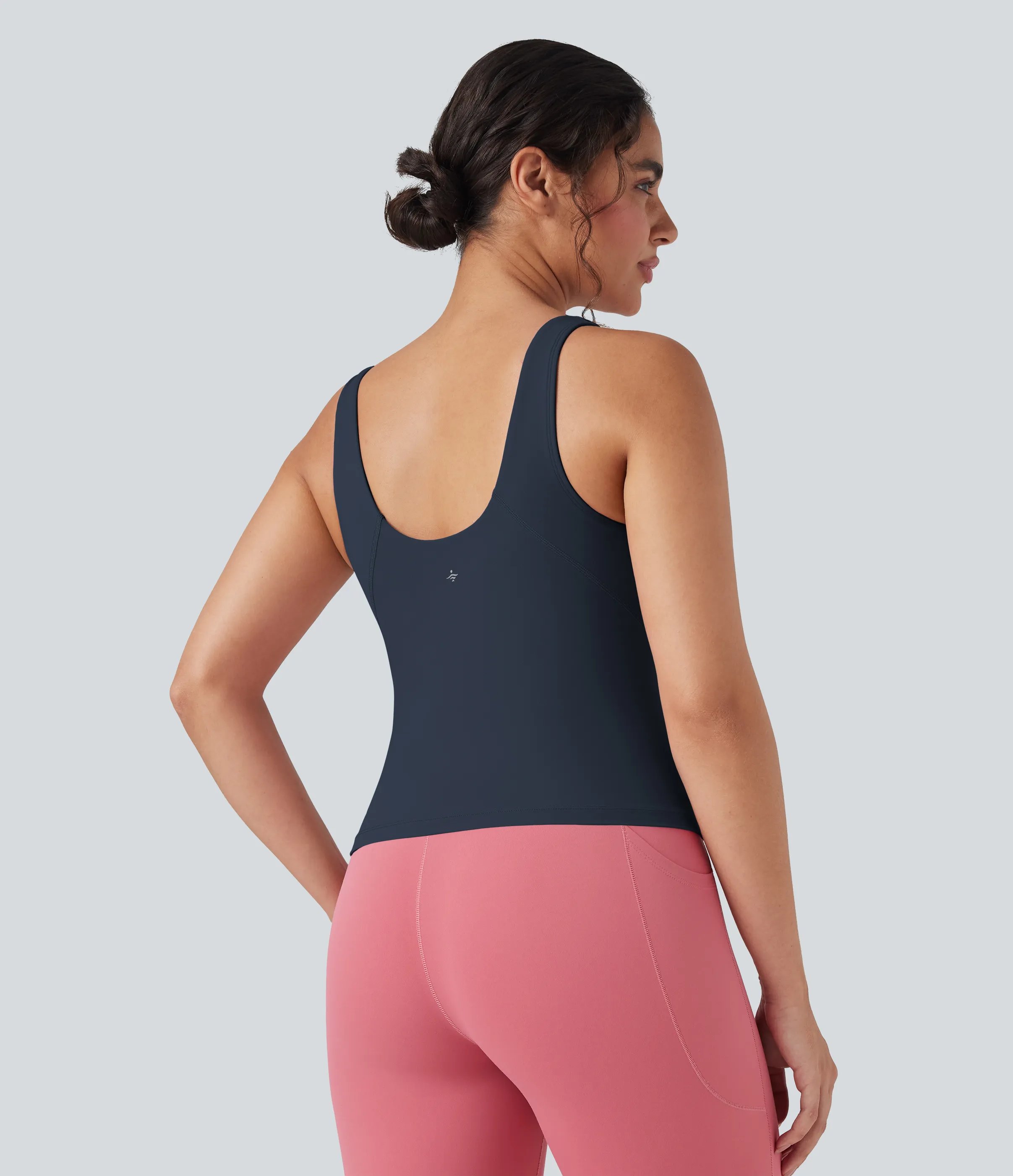 Halara Camiseta de yoga Halara UltraSculpt™ con escote en V profundo y espalda redondeada - Carbon - L sold by Halara product image thumbnail 3