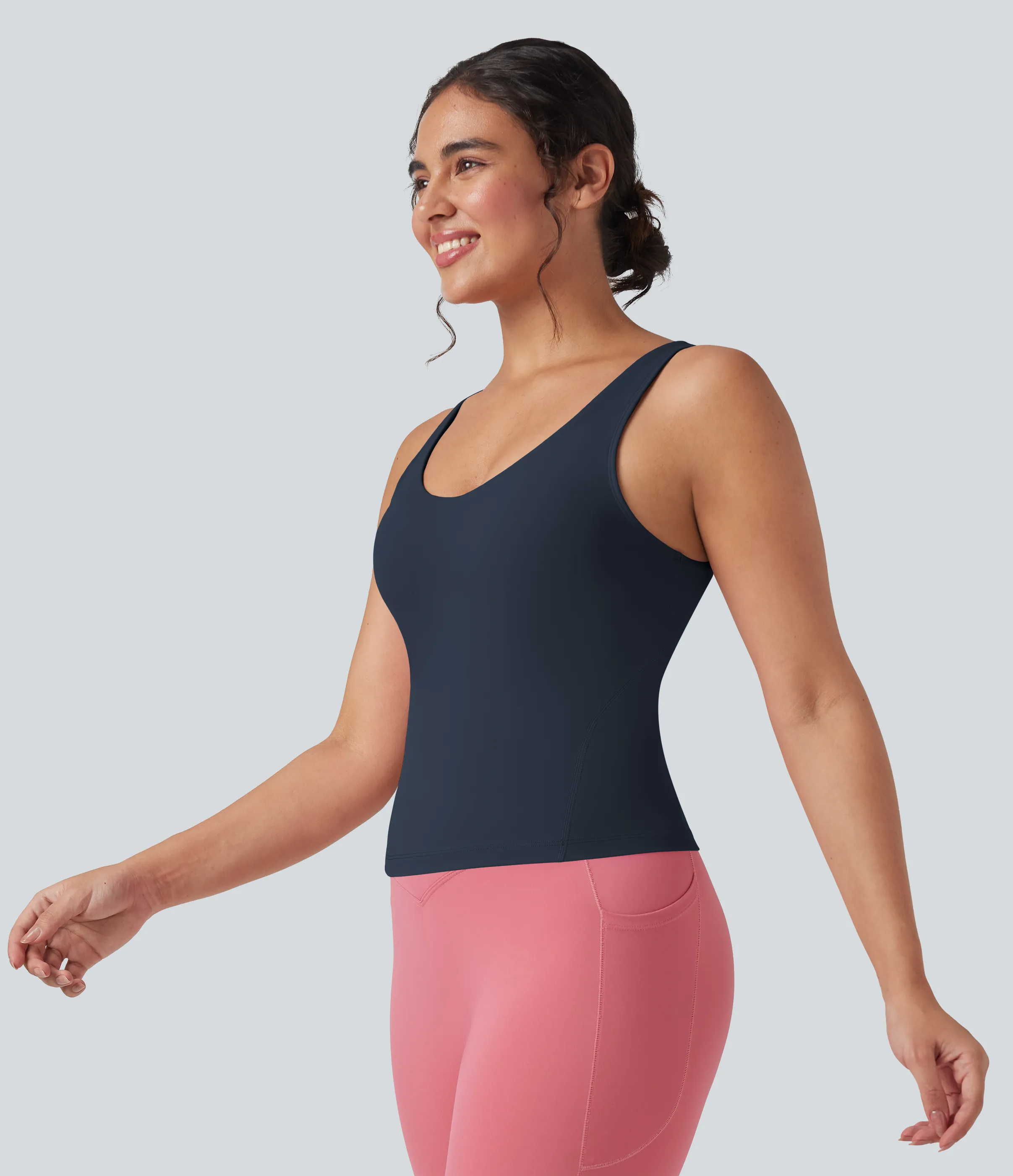 Halara Camiseta de yoga Halara UltraSculpt™ con escote en V profundo y espalda redondeada - Carbon - L sold by Halara product image thumbnail 4