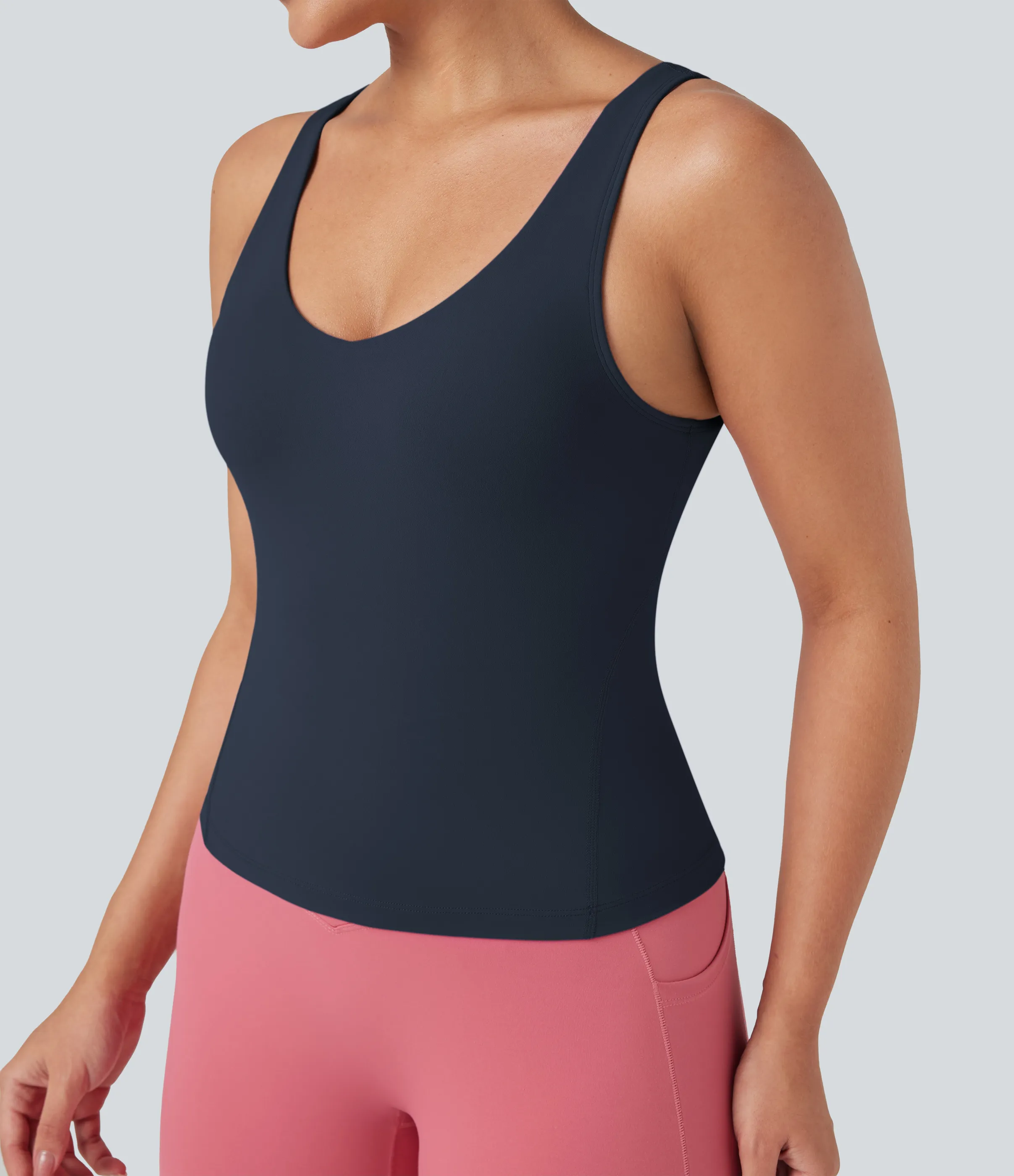 Halara Camiseta de yoga Halara UltraSculpt™ con escote en V profundo y espalda redondeada - Carbon - L sold by Halara product image thumbnail 5