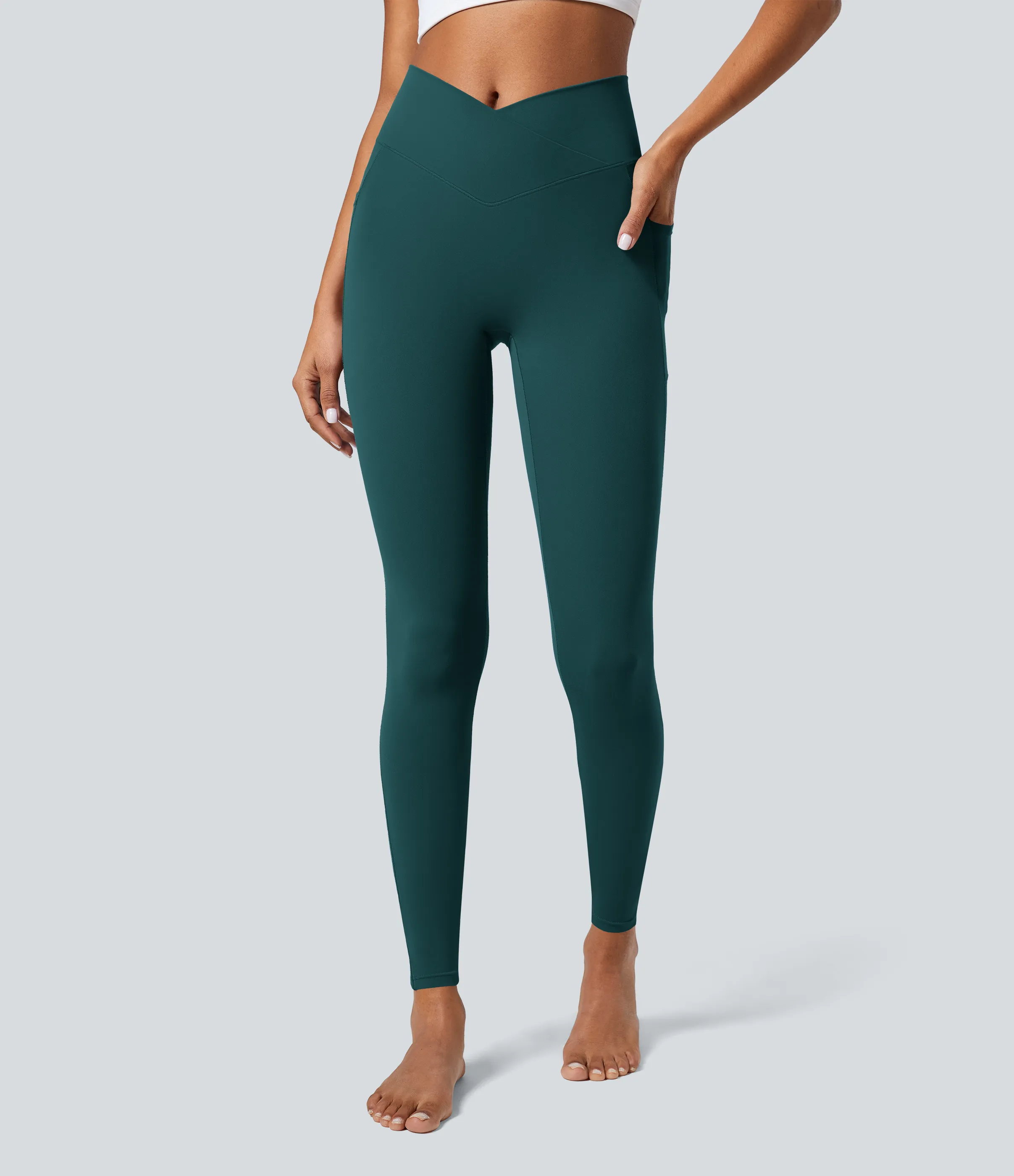 Halara Leggings Softlyzero™ liso bolsillo cruzado - Viridian - XL(7/8) sold by Halara product image thumbnail 2