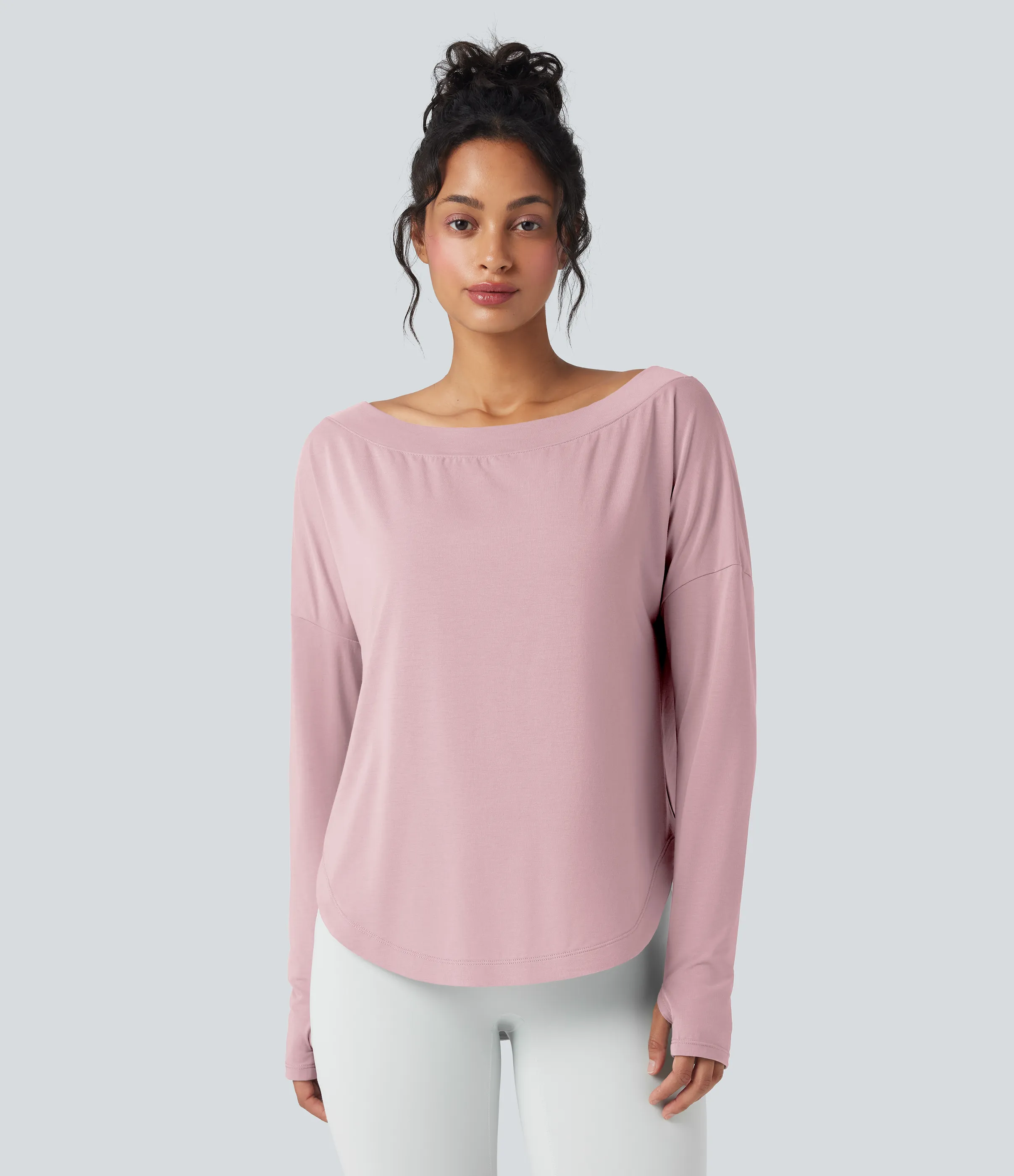 Halara Top deportivo de yoga de secado rápido de manga larga con hombro asimétrico, dobladillo curvo y abertura para el pulgar - Pale Lilac - XL sold by Halara product image thumbnail 4