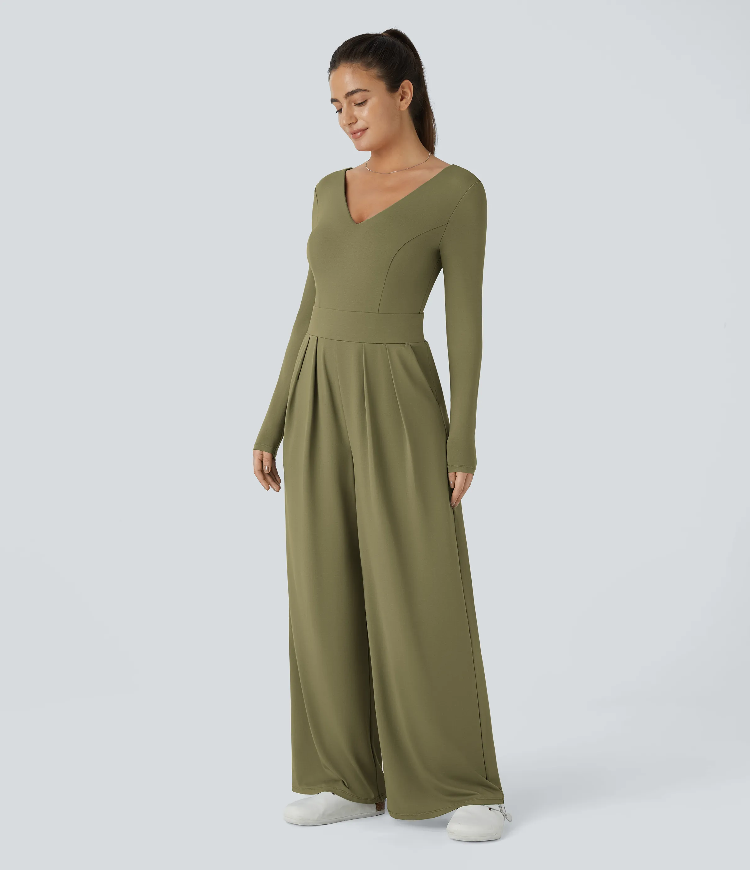 Halara Mono cuello V sin espalda manga larga bolsillo lateral plisado pierna ancha - Capulet Olive - S(regular) sold by Halara product image thumbnail 4