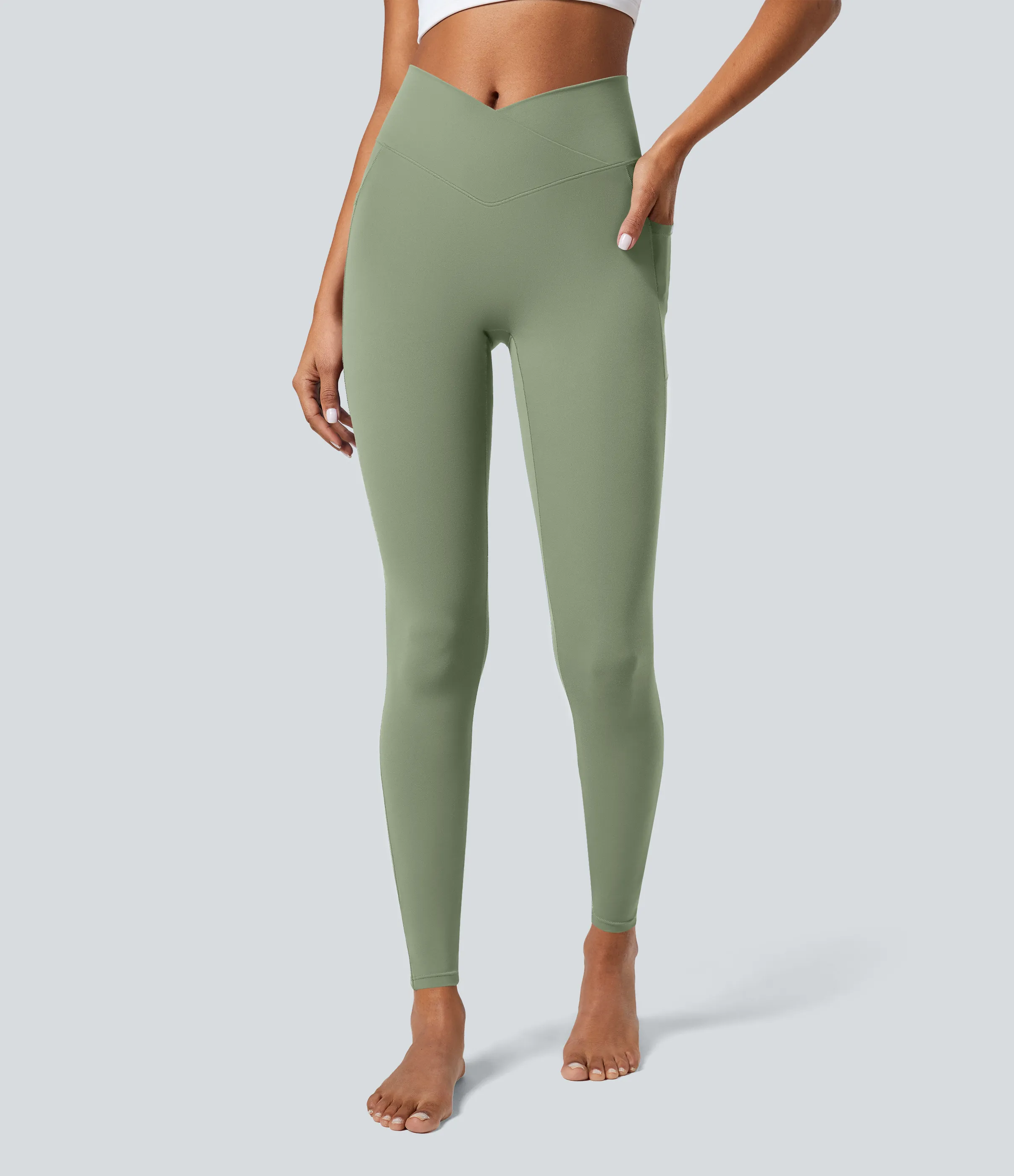 Halara Leggings Softlyzero™ liso bolsillo cruzado -UPF50+ - Asparagus - S(full_length) sold by Halara product image thumbnail 2