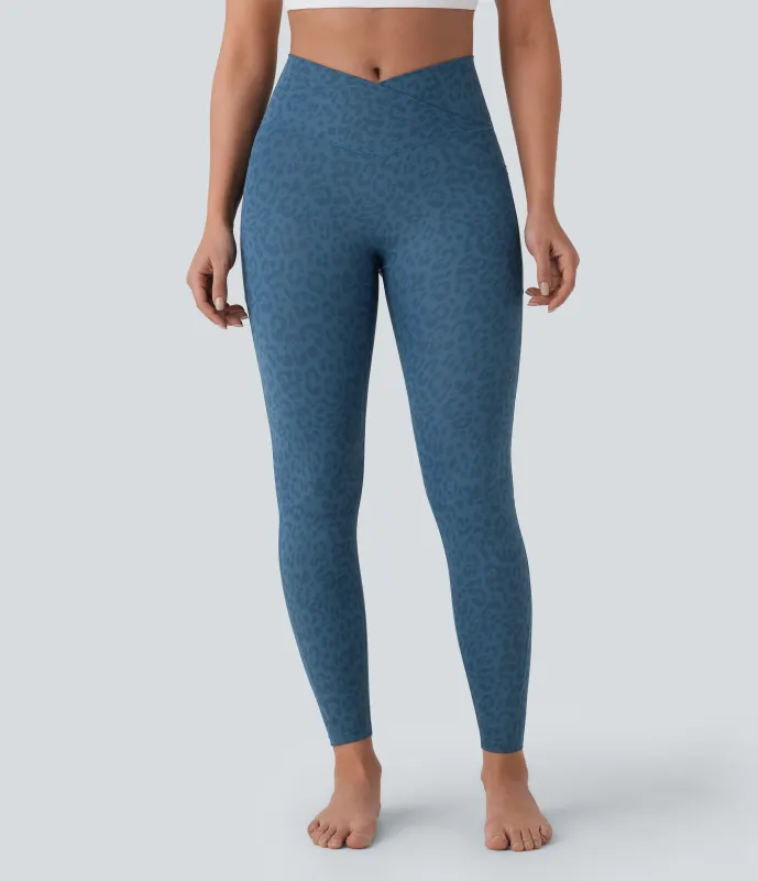 Halara Leggings yoga tiro alto bolsillo lateral cruzado estampado leopardo 7/8 - Lake Blue Leopard Print - XS(7/8) sold by Halara