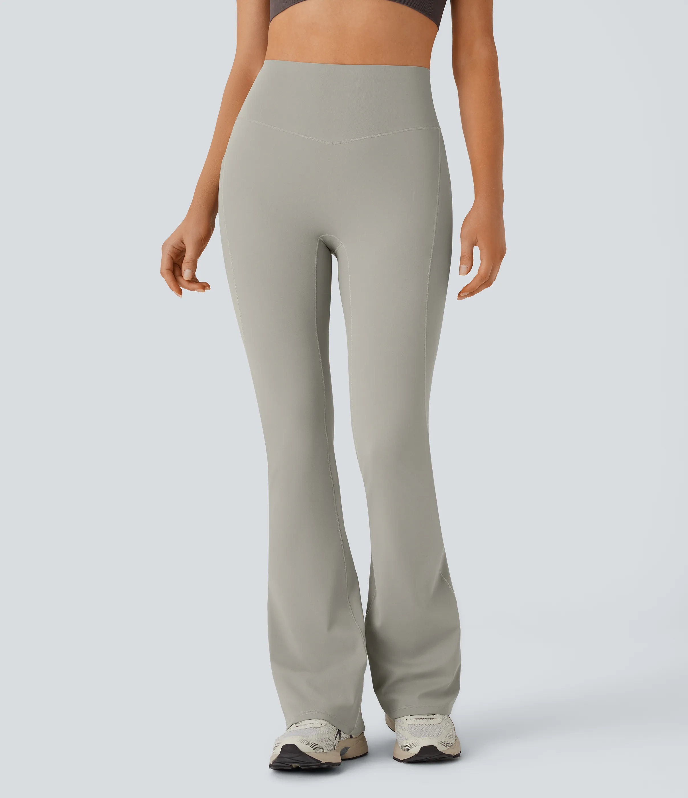 Halara Leggings Softlyzero™ QuickDry SoCinched yoga acampanado bolsillo lateral tiro alto control abdomen - London Fog - XS(regular) sold by Halara product image thumbnail 4