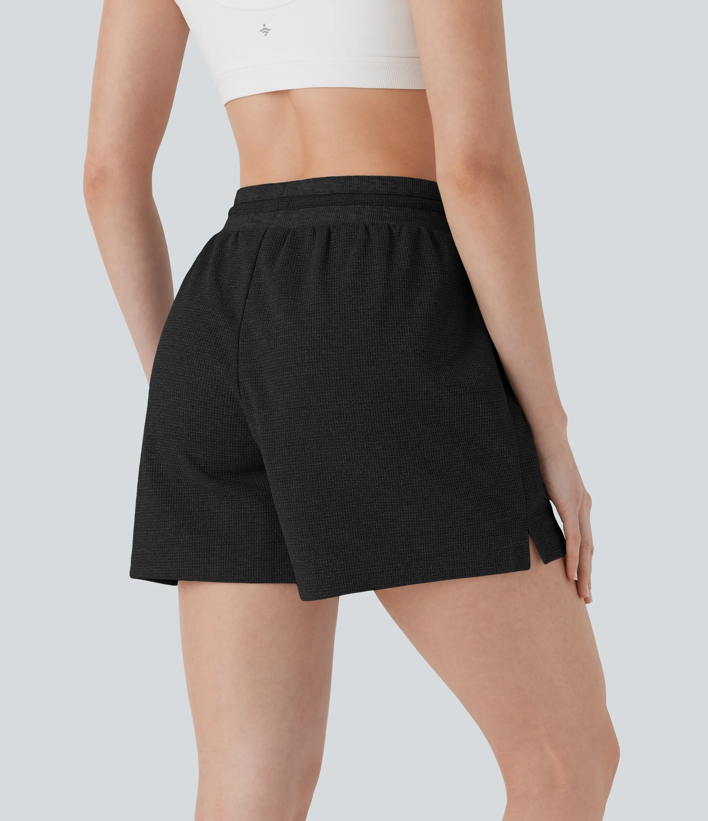 Halara Shorts de yoga de tiro alto con cordón y bolsillos laterales - Black - S sold by Halara product image thumbnail 3