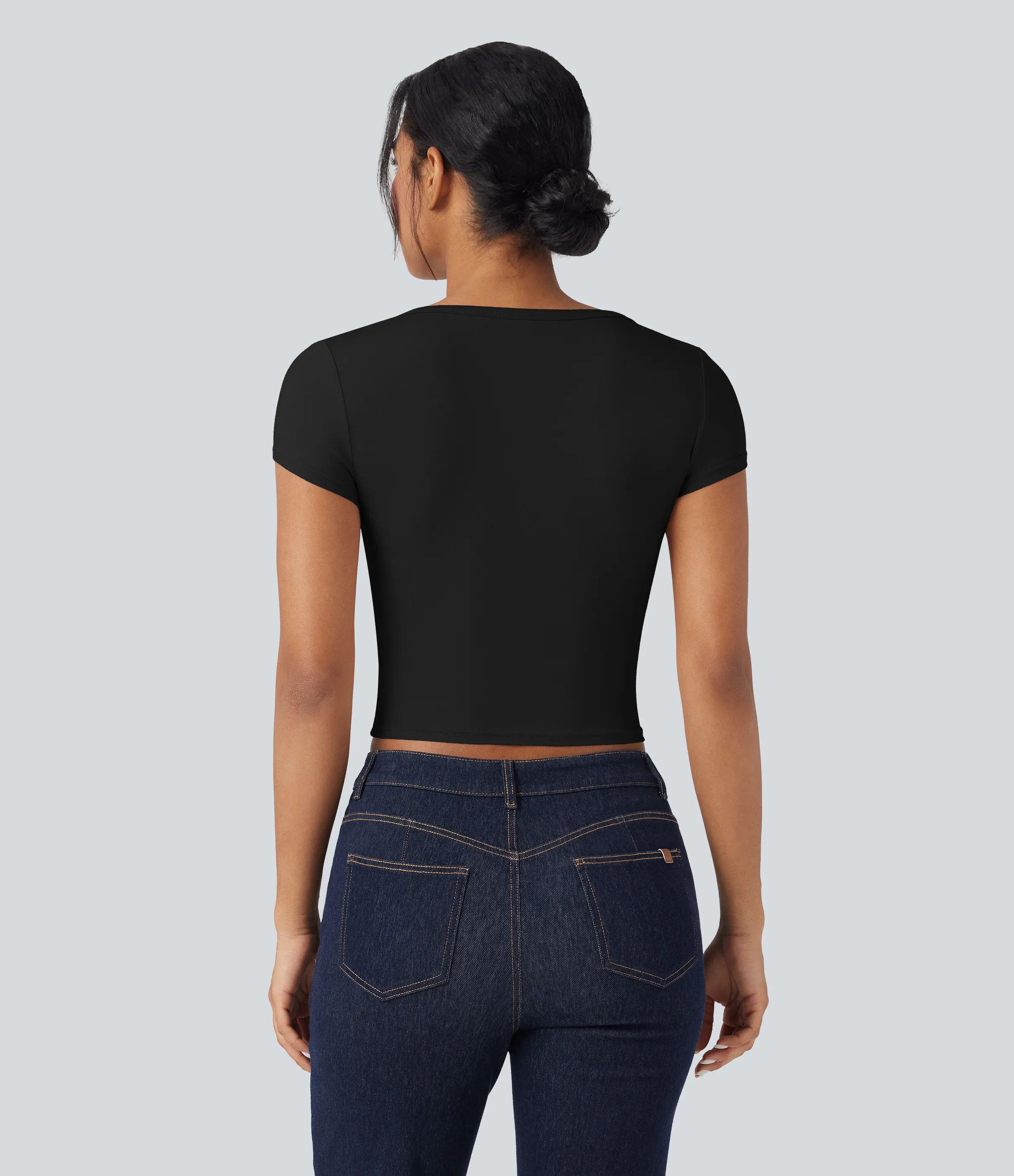 Halara Camiseta casual ajustada de manga corta con escote en V profundo - Black - S sold by Halara product image thumbnail 3