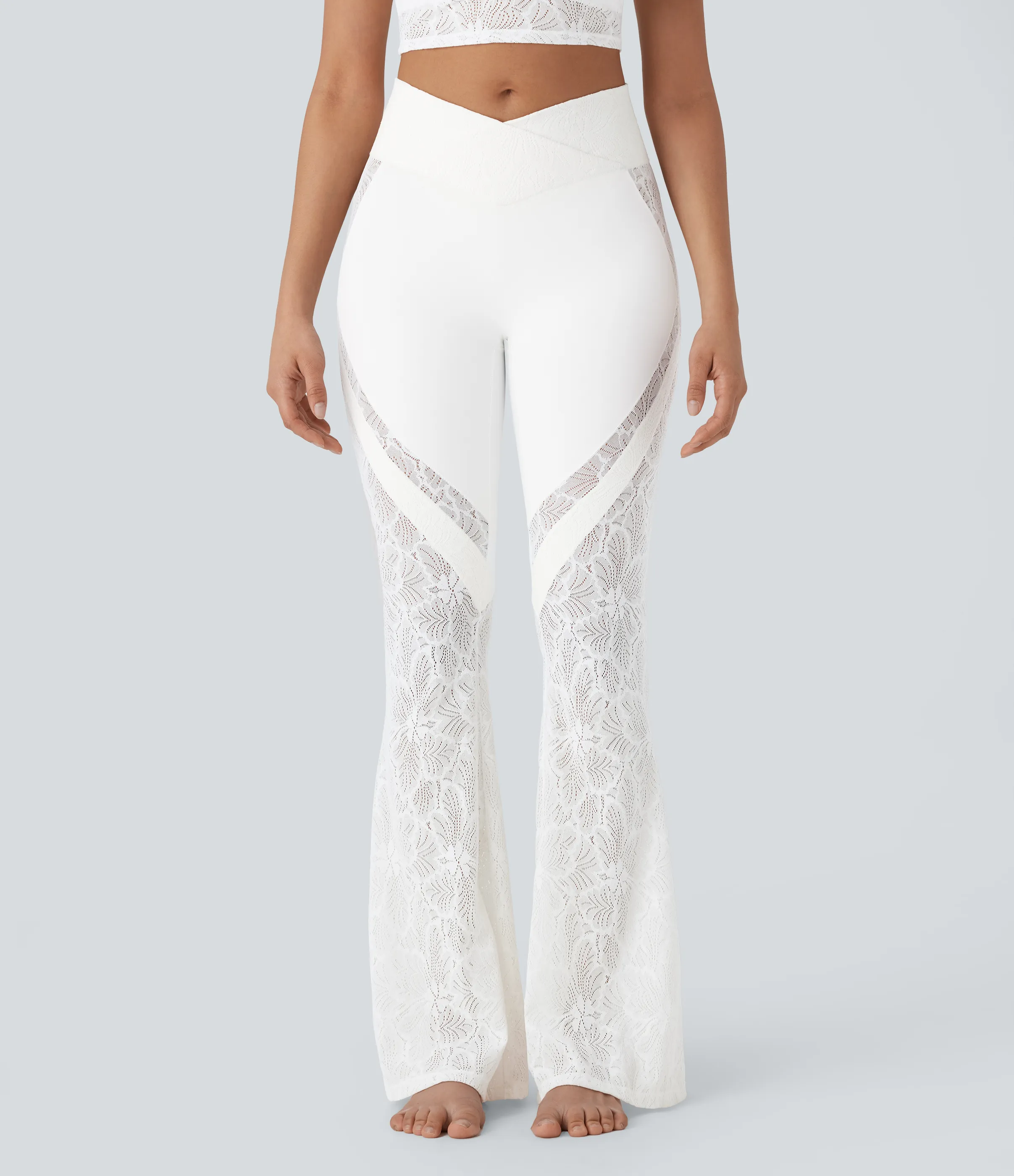 Halara Leggings de yoga acampanados Softlyzero™ de tiro alto con encaje en contrast y bolsillos traseros cruzados - White - L(tall) sold by Halara product image thumbnail 4