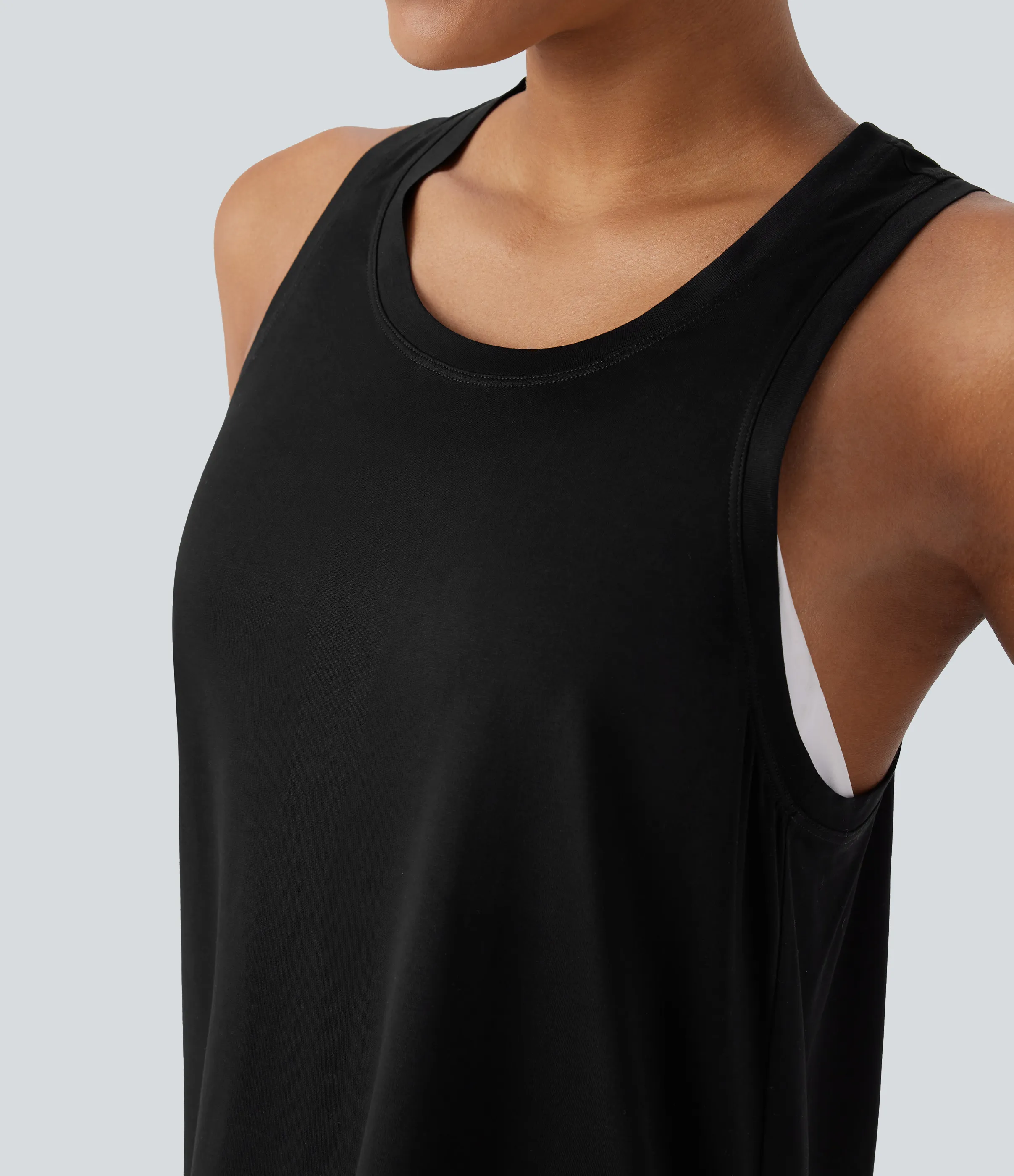 Halara Top deportivo yoga espalda cruzada dobladillo curvo - Black - XL sold by Halara product image thumbnail 5