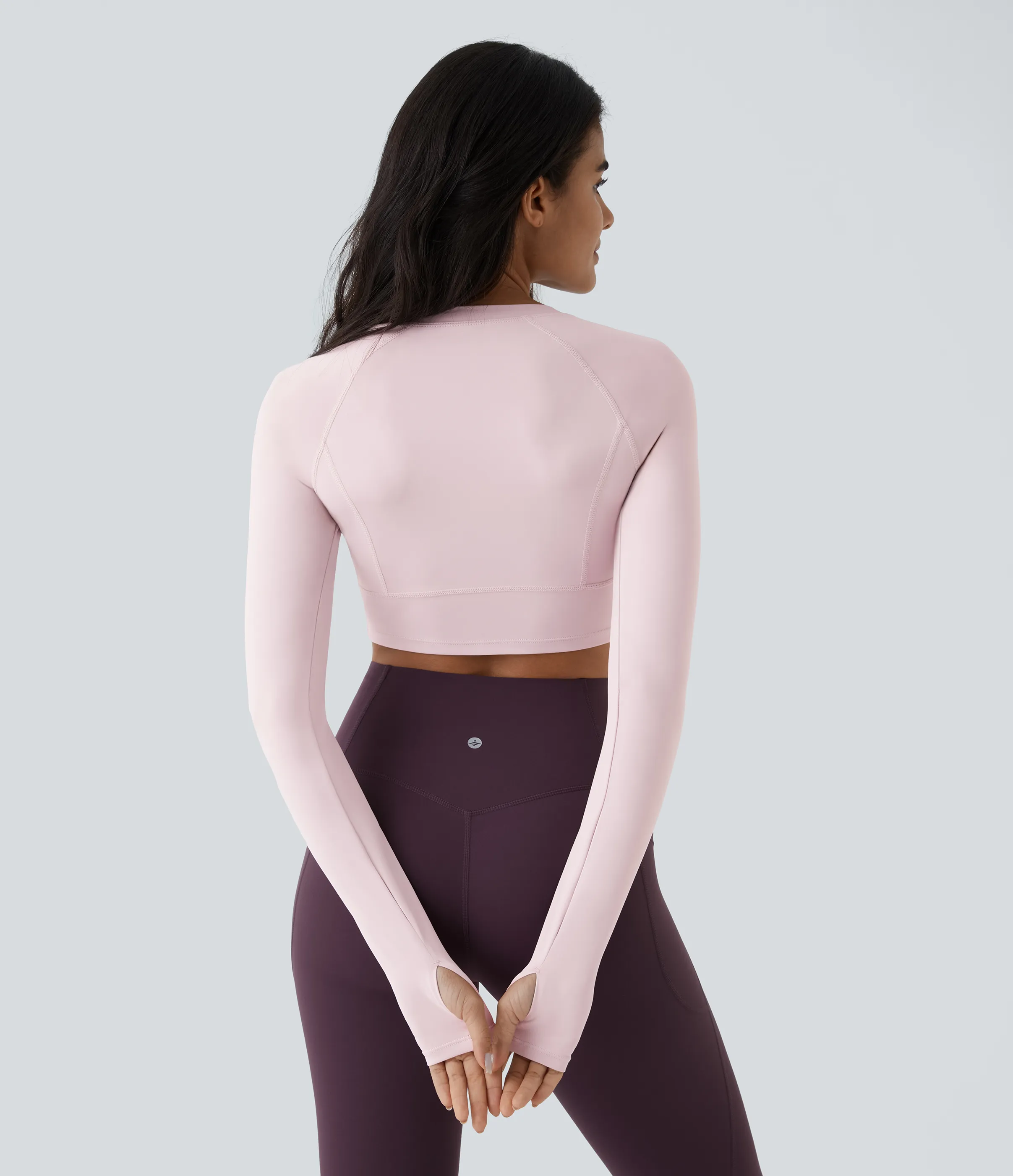 Halara Top deportivo yoga corto abertura para pulgar - Pale Lilac - M sold by Halara product image thumbnail 3