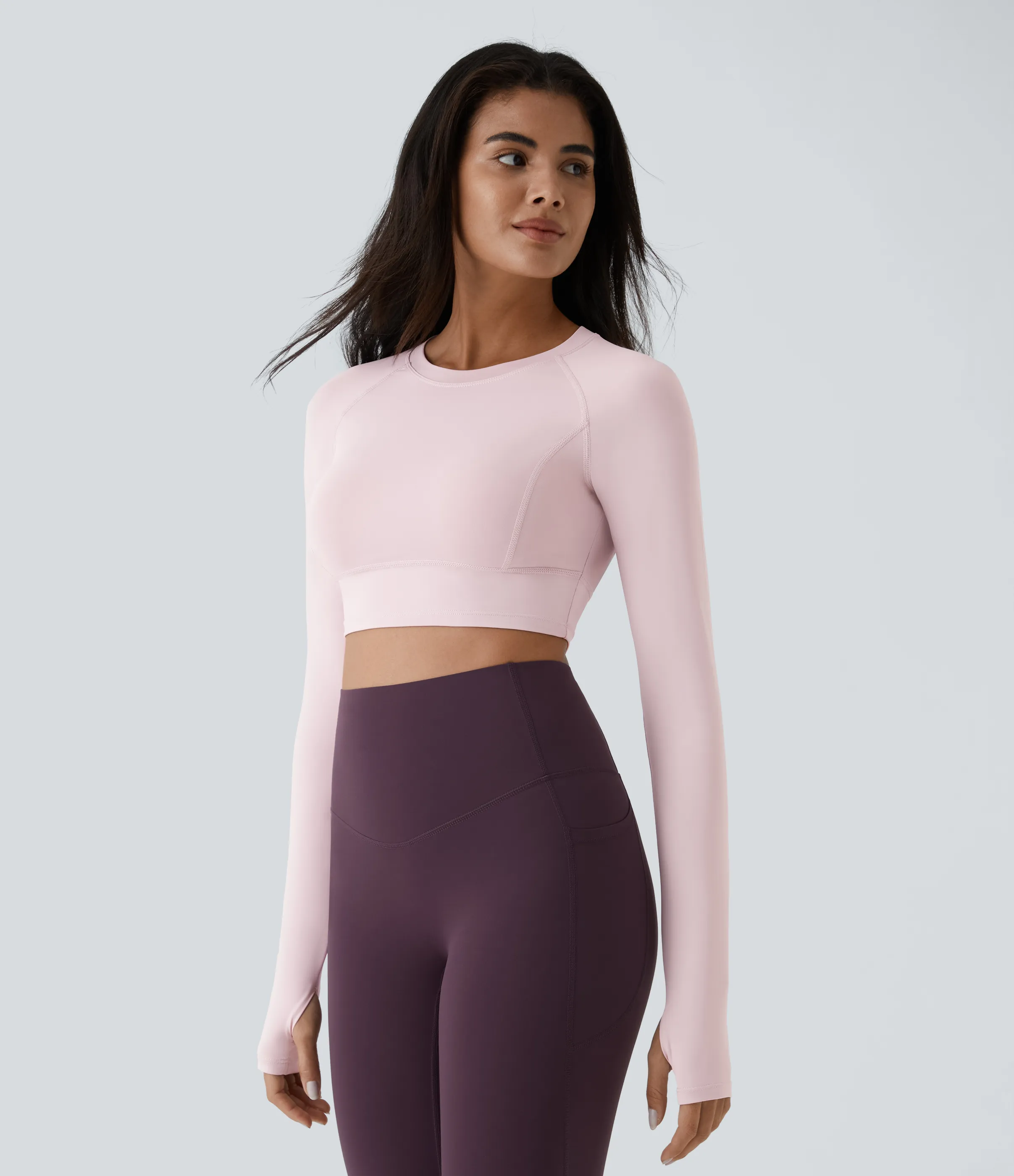 Halara Top deportivo yoga corto abertura para pulgar - Pale Lilac - M sold by Halara product image thumbnail 4