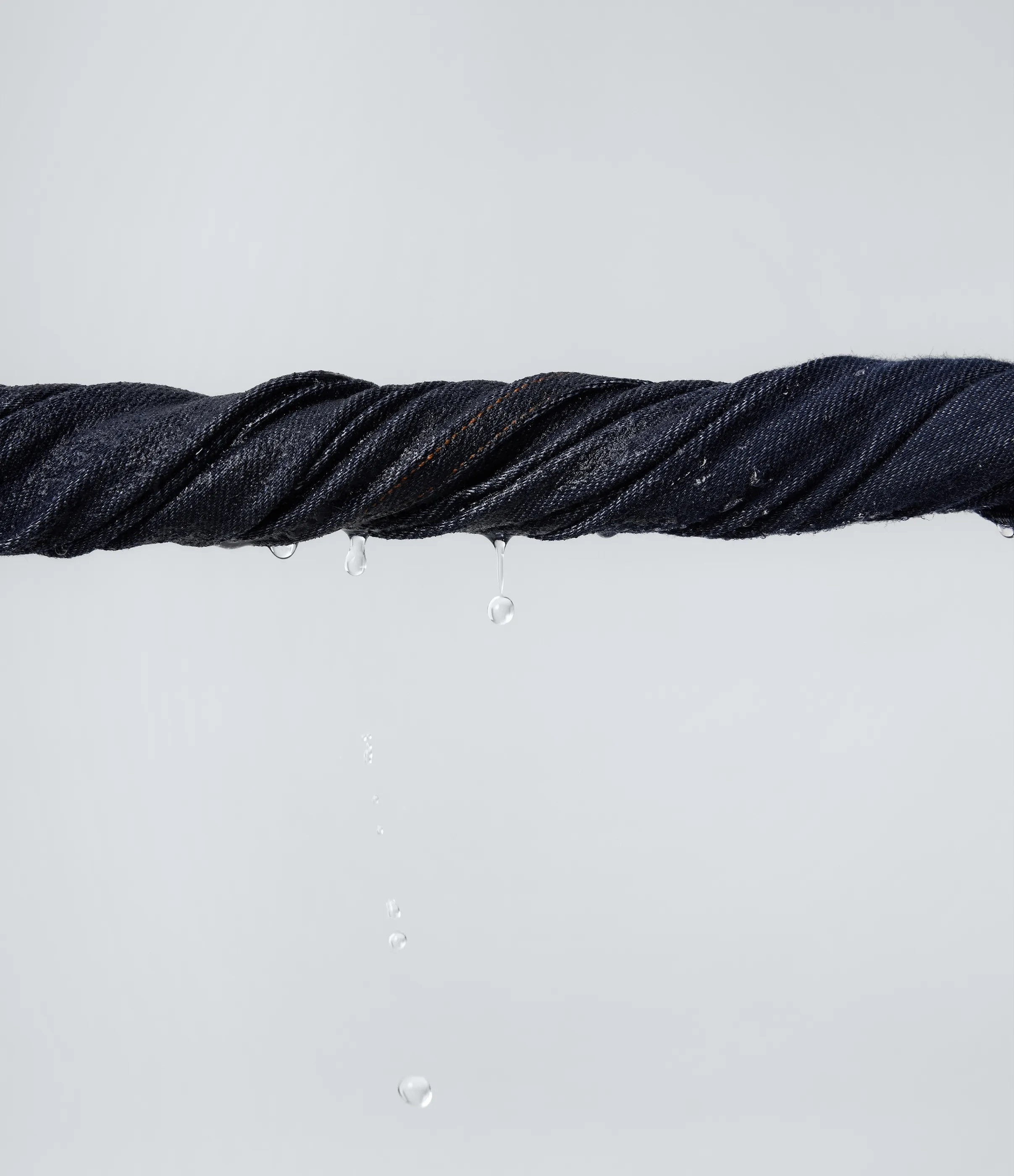 Halara Jeans ajustados casuales Halara Flex™ de tiro medio con bolsillos resistentes al agua y al aceite - Deep Cobalt Denim - S(regular) sold by Halara product image thumbnail 3