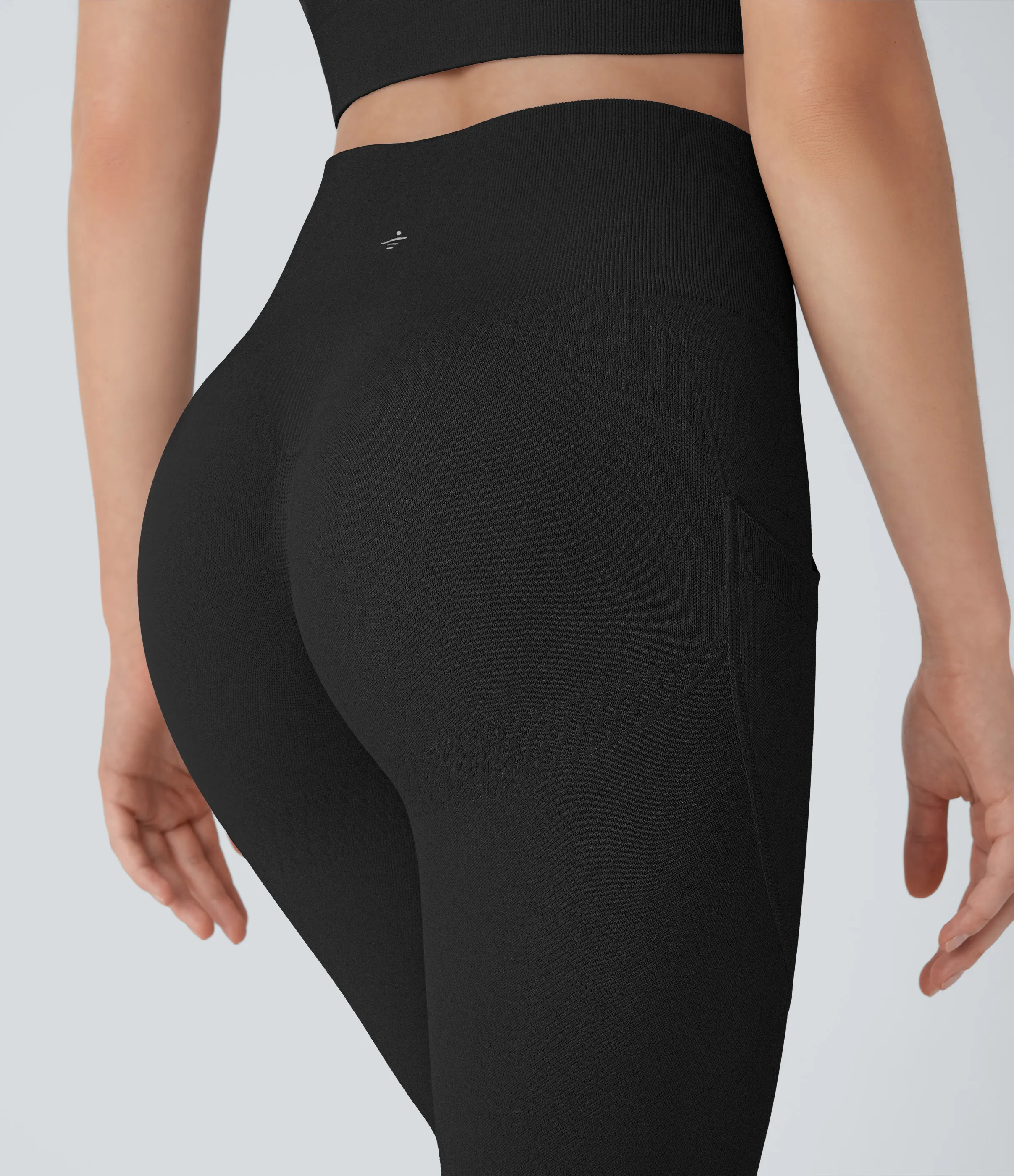 Halara Leggings yoga tiro alto control abdomen realce glúteo bolsillo lateral 7/8 sin costuras - Black - L(full_length) sold by Halara product image thumbnail 5