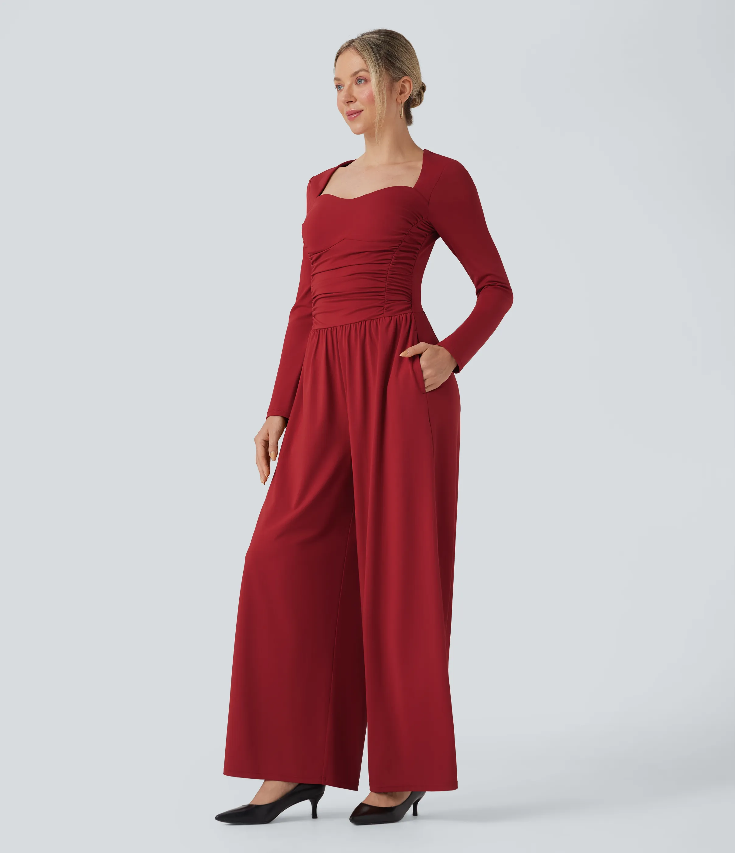 Halara Jumpsuit casual fruncido de manga larga con escote corazón y bolsillos - Edición Easy Peezy - Emboldened - S(regular) sold by Halara product image thumbnail 4