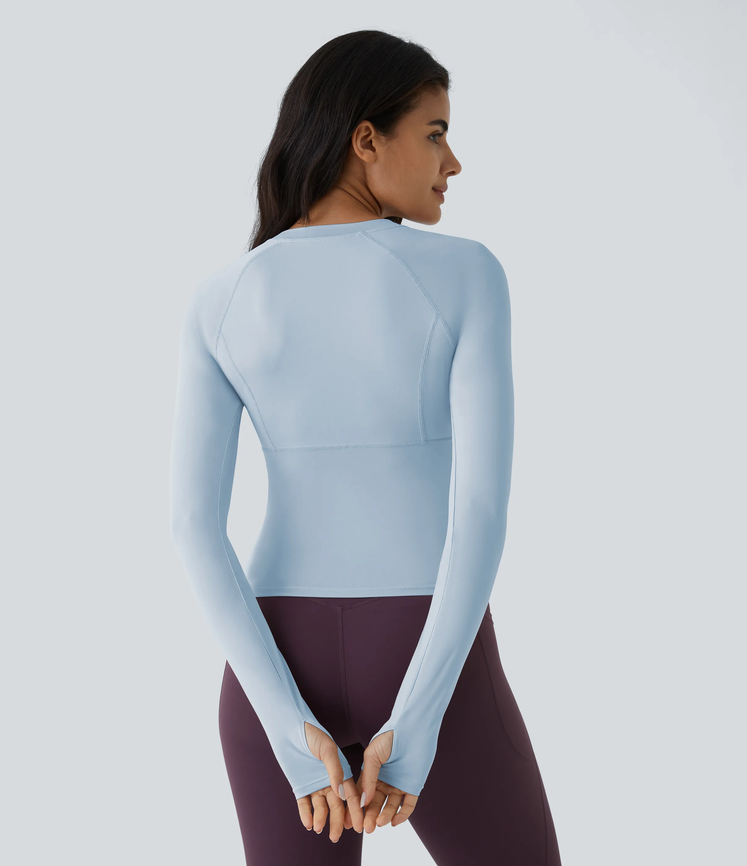 Halara Top deportivo yoga abertura pulgar - Cool Ice Blue - L(Long) sold by Halara product image thumbnail 5