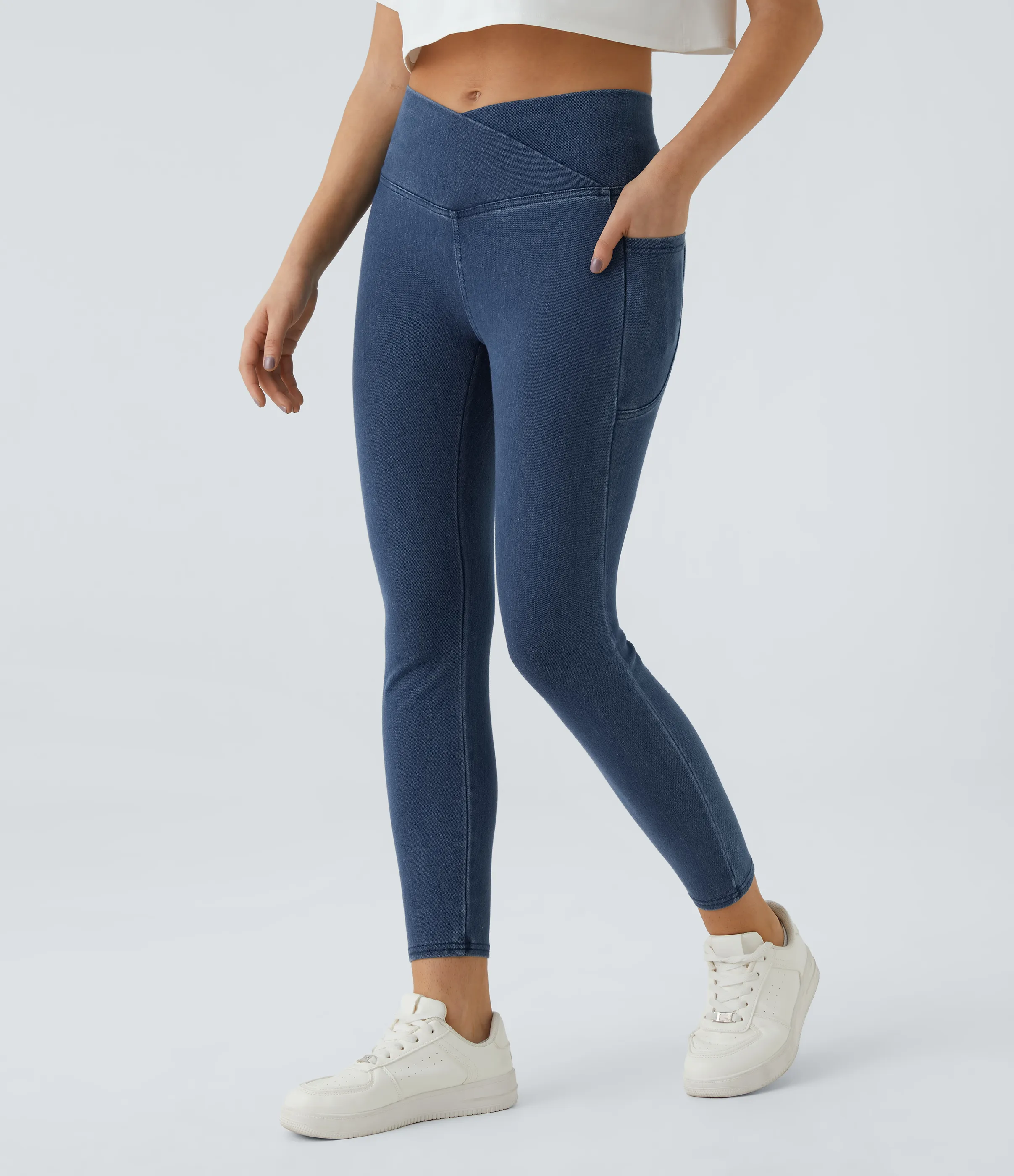 Halara Leggings Halara Flex™ Denim oficina mezclilla elástico lavado bolsillo lateral cruzado - Washed Denim Bleached Blue - S(full_length) sold by Halara product image thumbnail 3