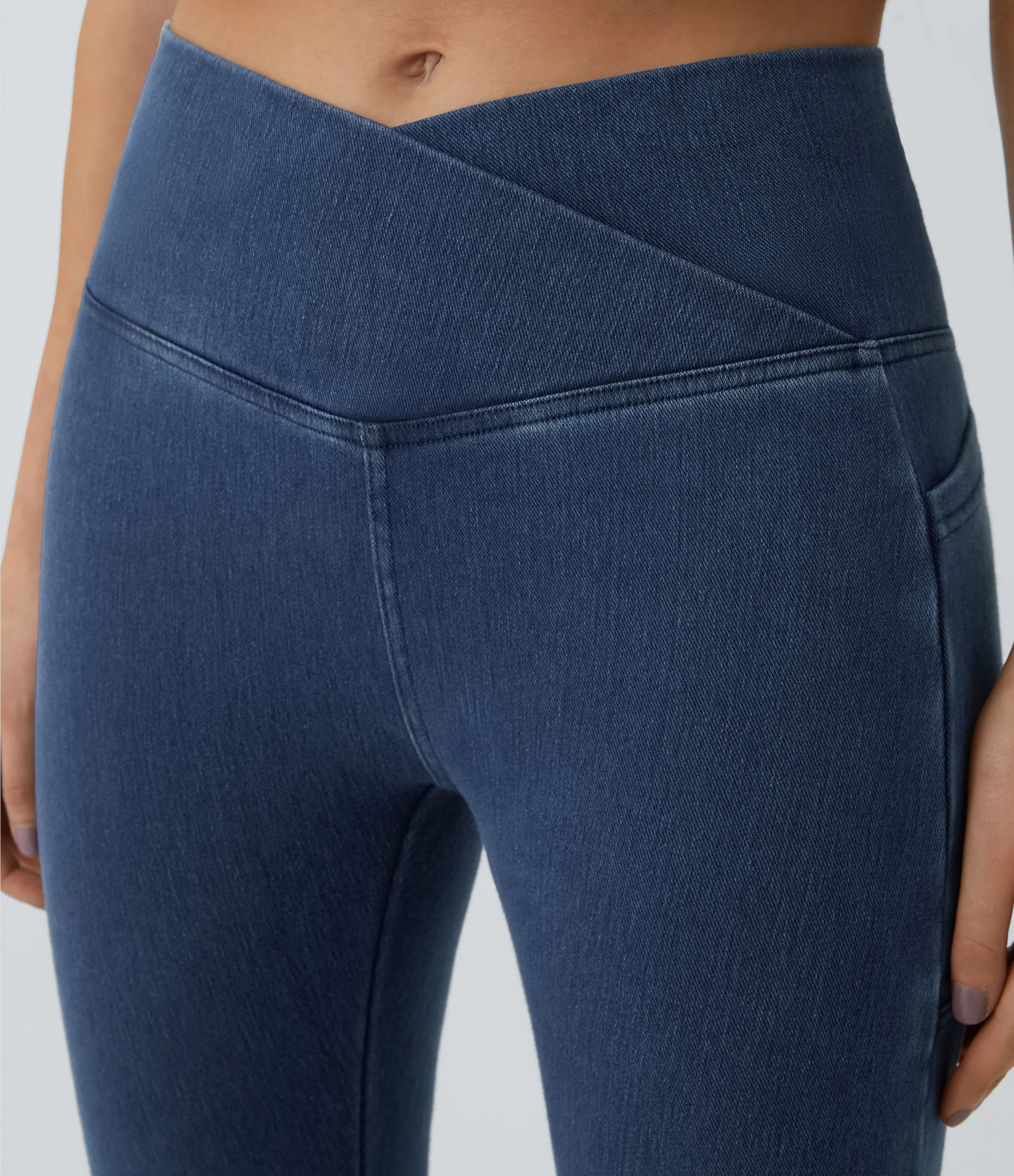 Halara Leggings Halara Flex™ Denim oficina mezclilla elástico lavado bolsillo lateral cruzado - Washed Denim Bleached Blue - S(full_length) sold by Halara product image thumbnail 5