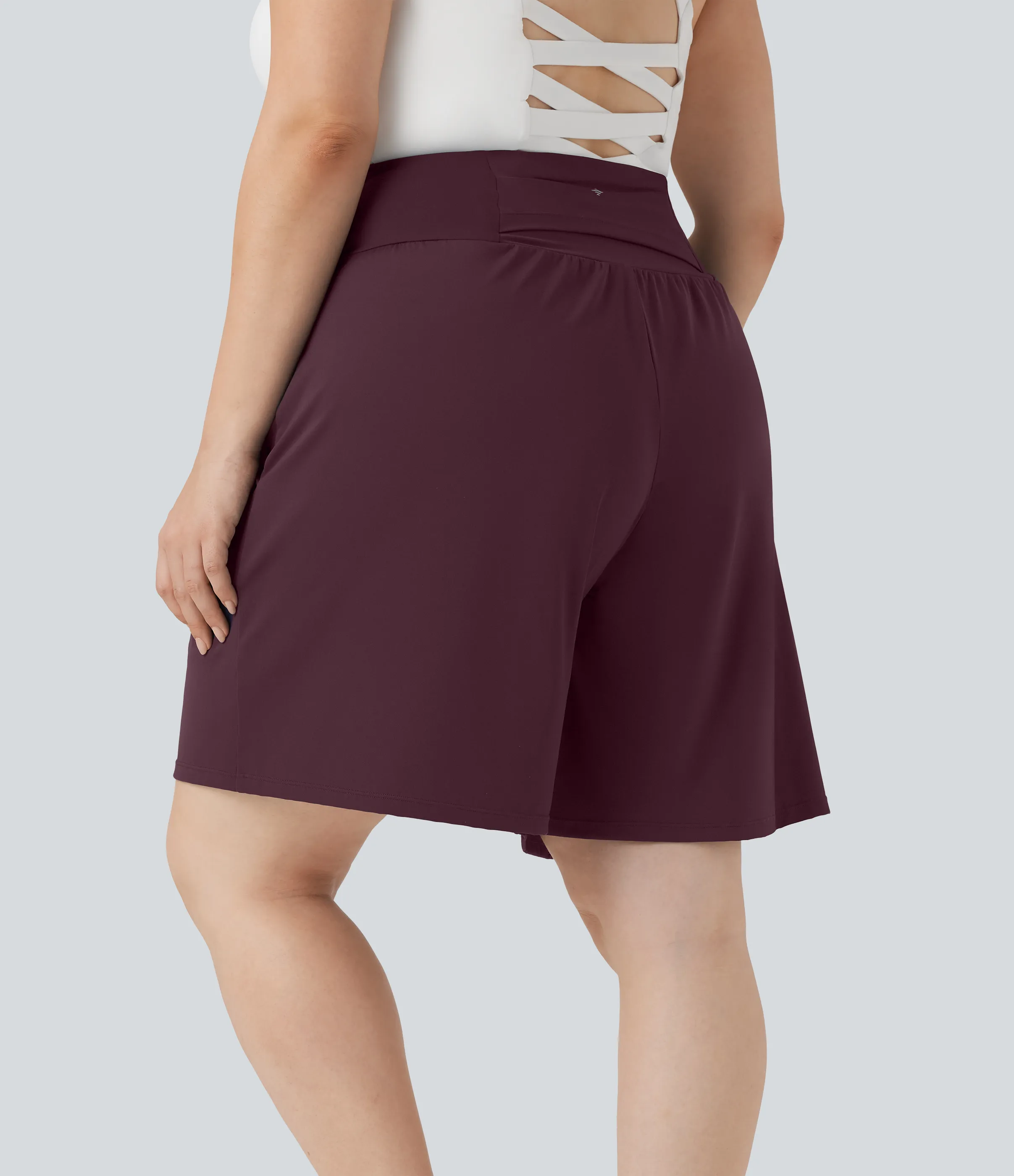 Halara Bermudas de yoga SoftlyZero™ Airy de talla grande de tiro alto con tacto fresco y bolsillos - Fig - 2X sold by Halara product image thumbnail 3