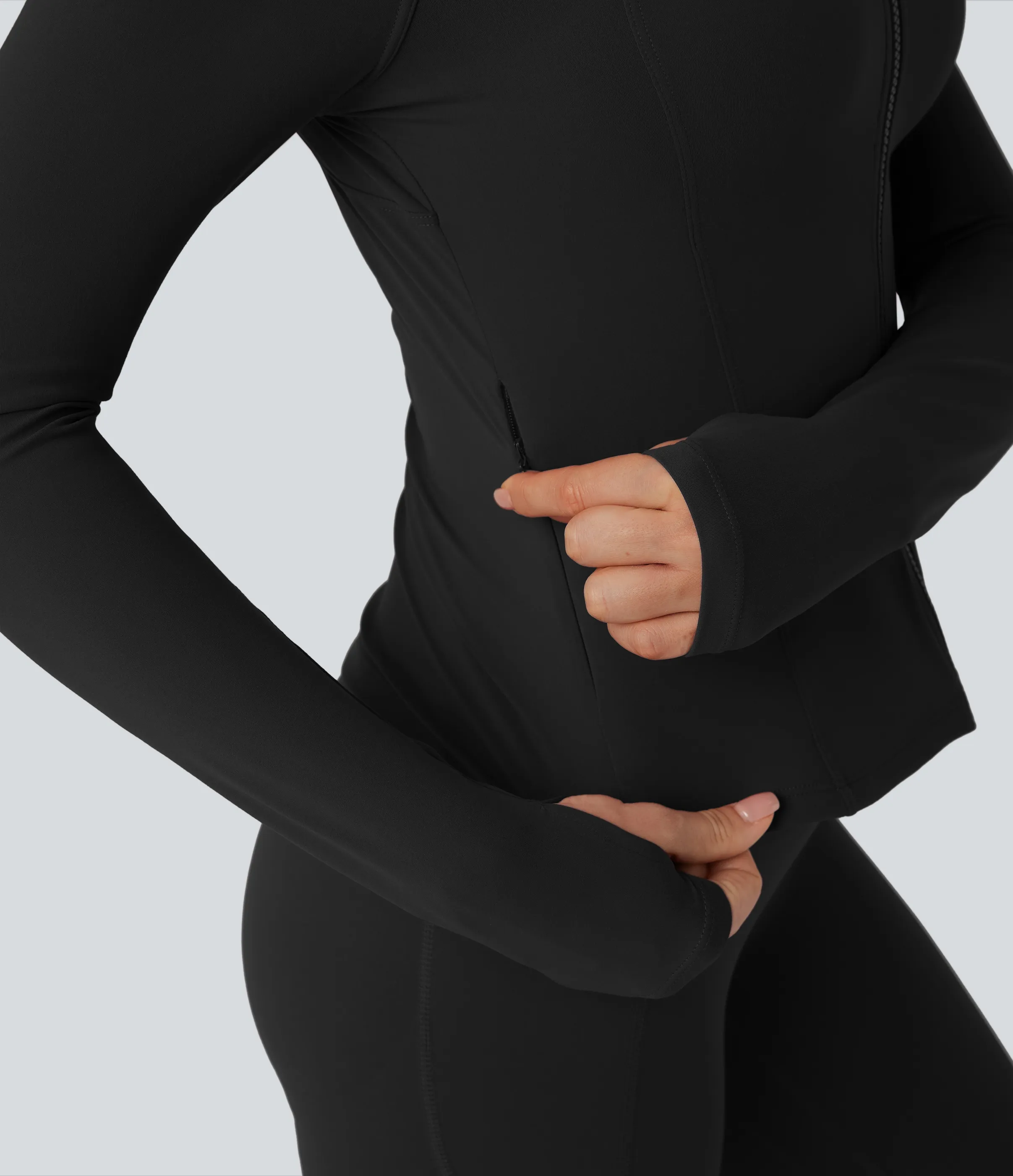 Halara Chaqueta de yoga UltraSculpt™ de manga larga con cuello alto y abertura para el pulgar con bolsillos - Black - S sold by Halara product image thumbnail 5