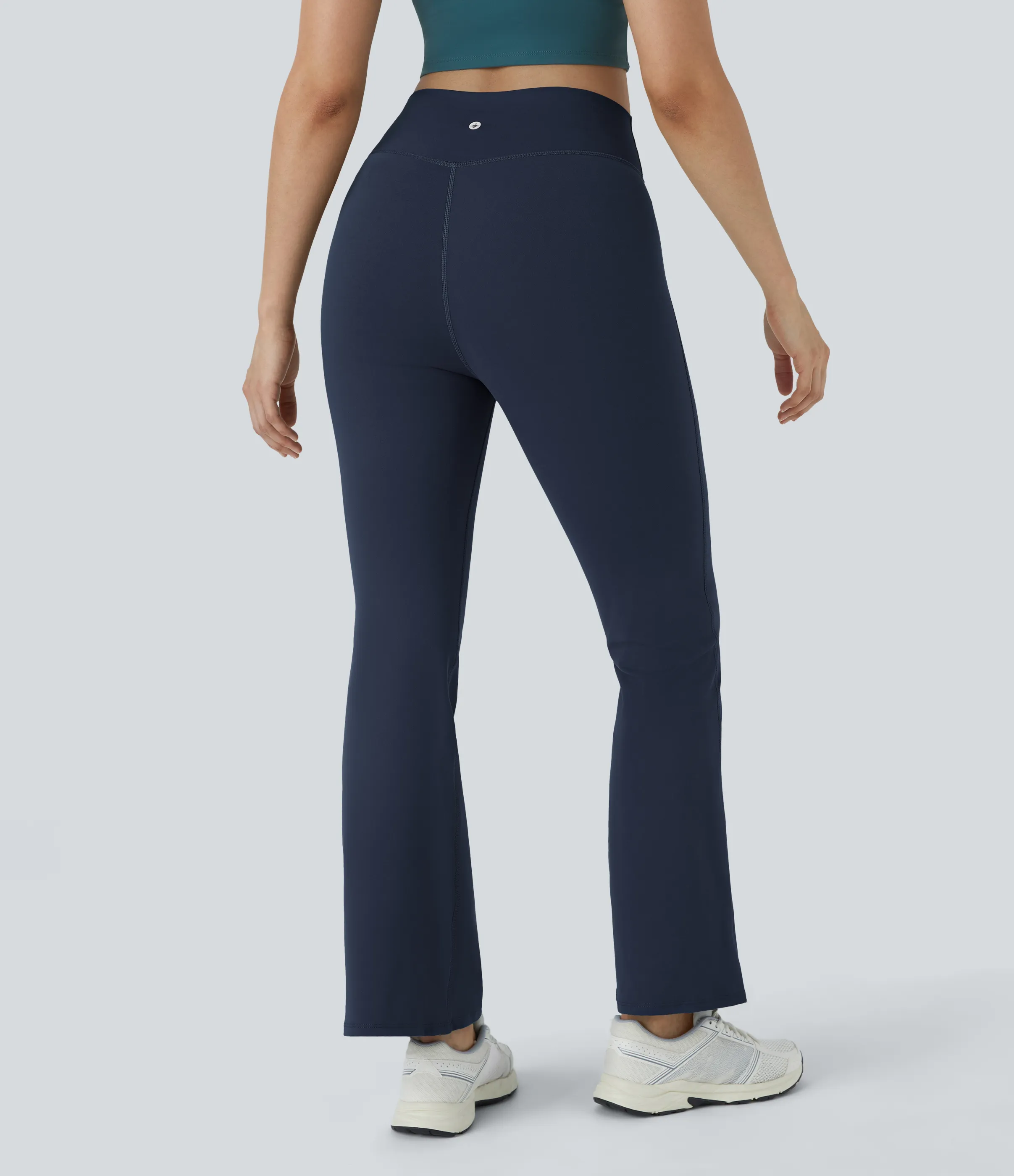 Halara Leggings yoga acampanado cruzado tiro alto - Midnight Blue - M(regular) sold by Halara product image thumbnail 4