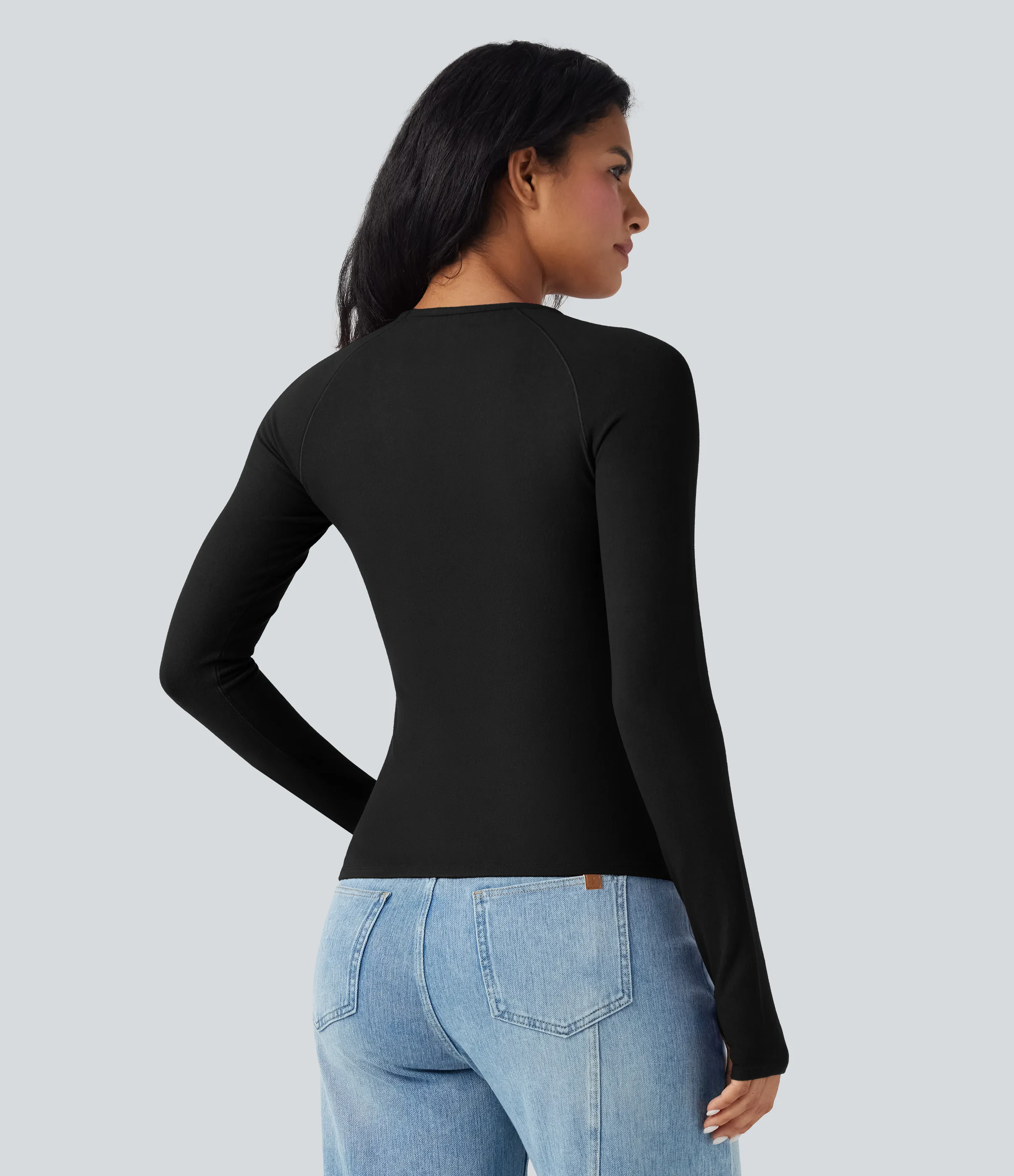 Halara Top casual ajustado de cuello redondo y manga larga con agujeros para los pulgares - Black - XL sold by Halara product image thumbnail 3
