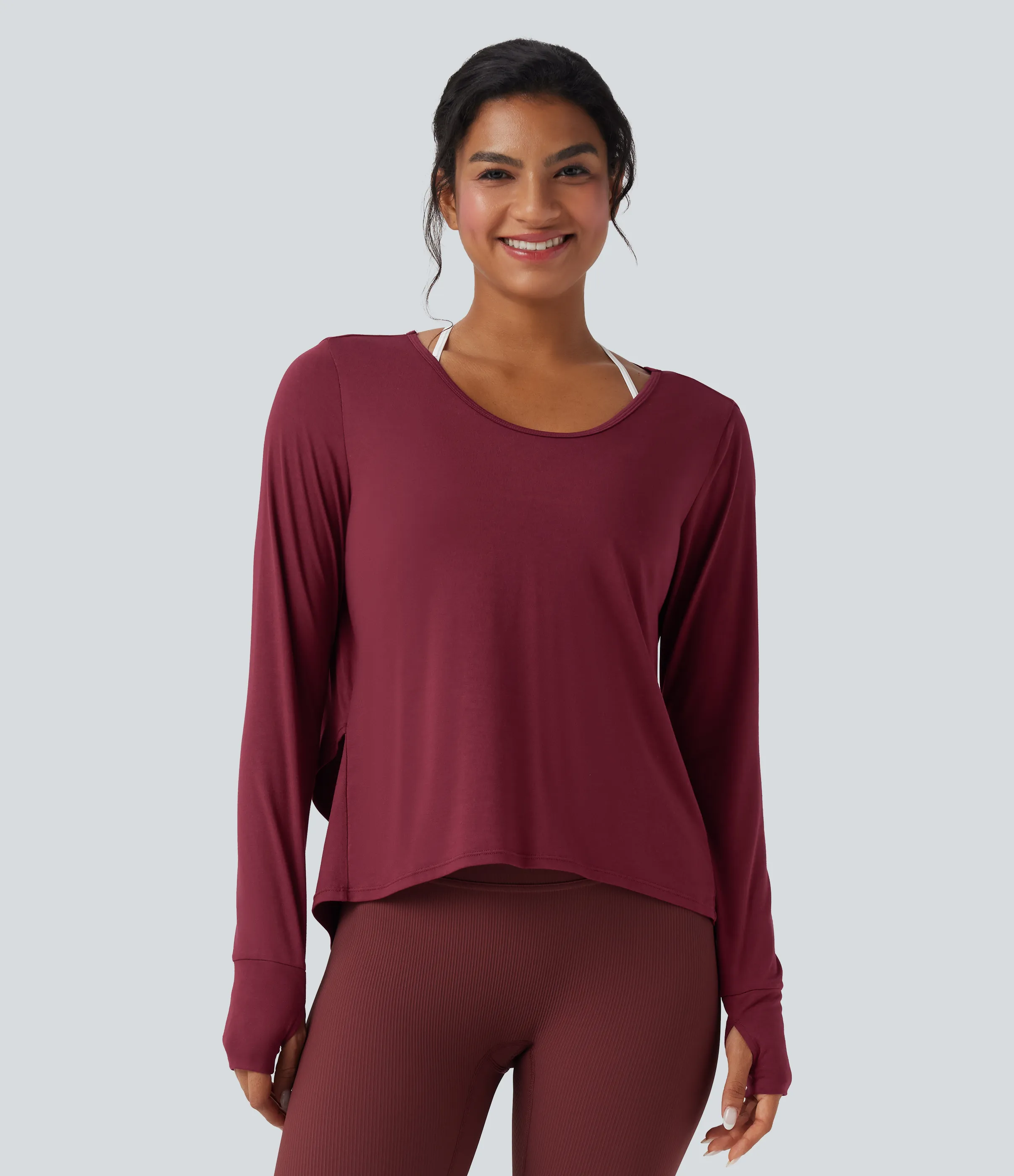 Halara Top deportivo de yoga de tiro asimétrico con abertura para el pulgar y espalda descubierta - Tibetan Red - M sold by Halara product image thumbnail 3