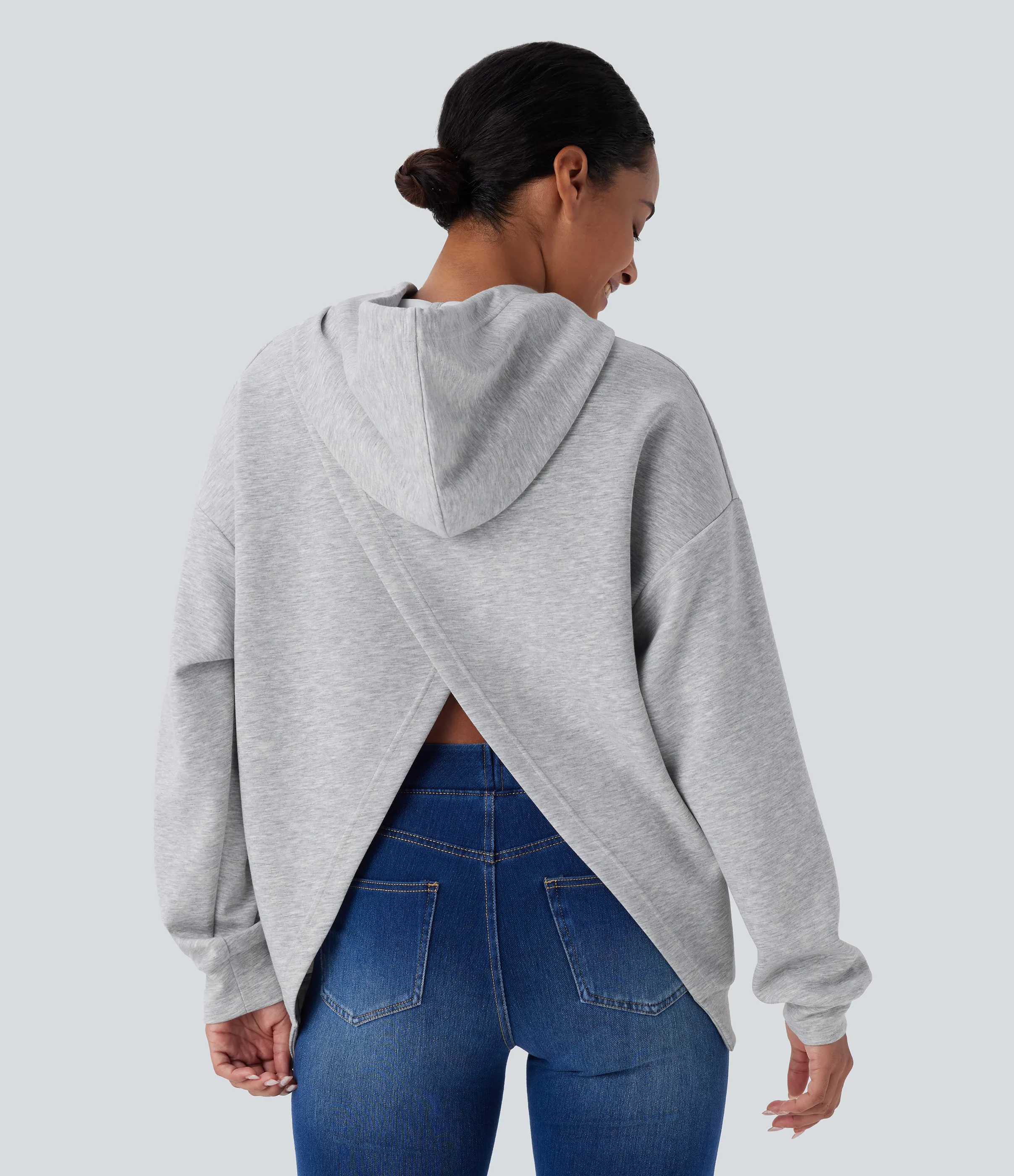 Halara Sudadera capucha cordón ajustable manga larga bolsillo canguro abertura cruzada - Fog Gray - S sold by Halara product image thumbnail 2