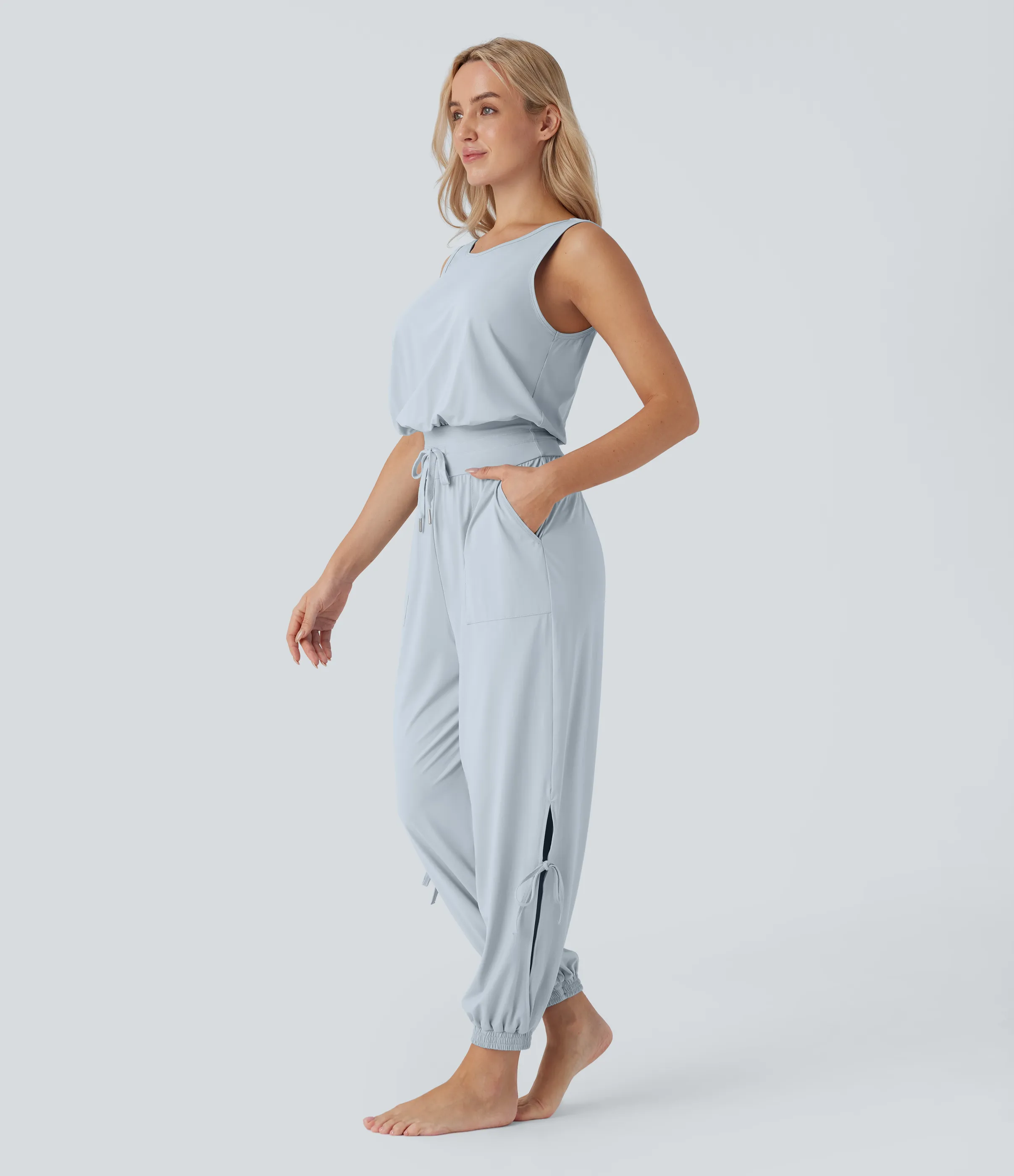 Halara Jumpsuit de yoga sin mangas con espalda descubierta, cordón ajustable y bolsillos laterales de tacto fresco - UPF50+ - Illusion Blue - L(regular) sold by Halara product image thumbnail 4