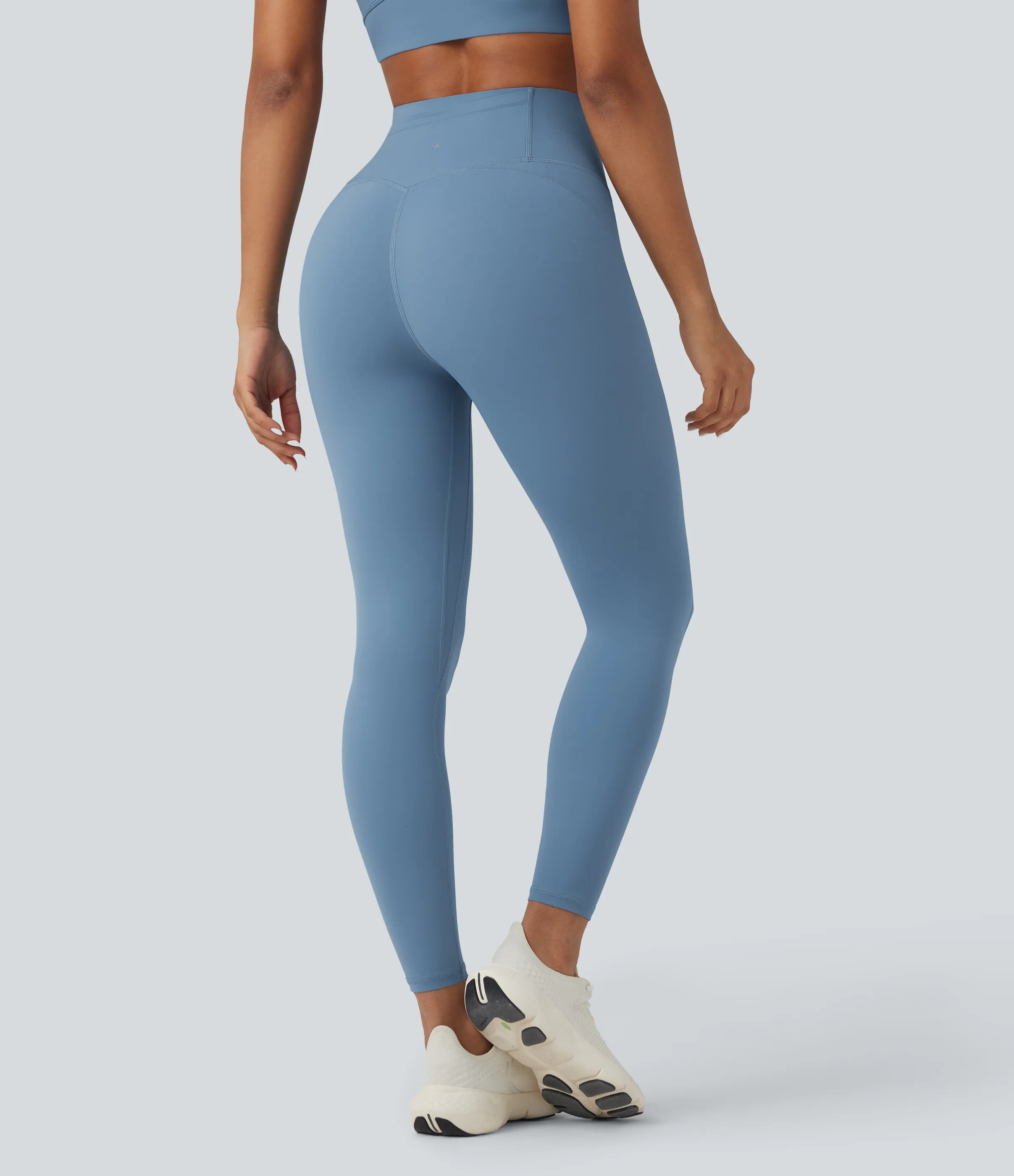 Halara Leggings de entrenamiento Halara UltraSculpt™ moldeadores con control de abdomen y tiro alto con bolsillo - Whale Blue - S(7/8) sold by Halara product image thumbnail 3
