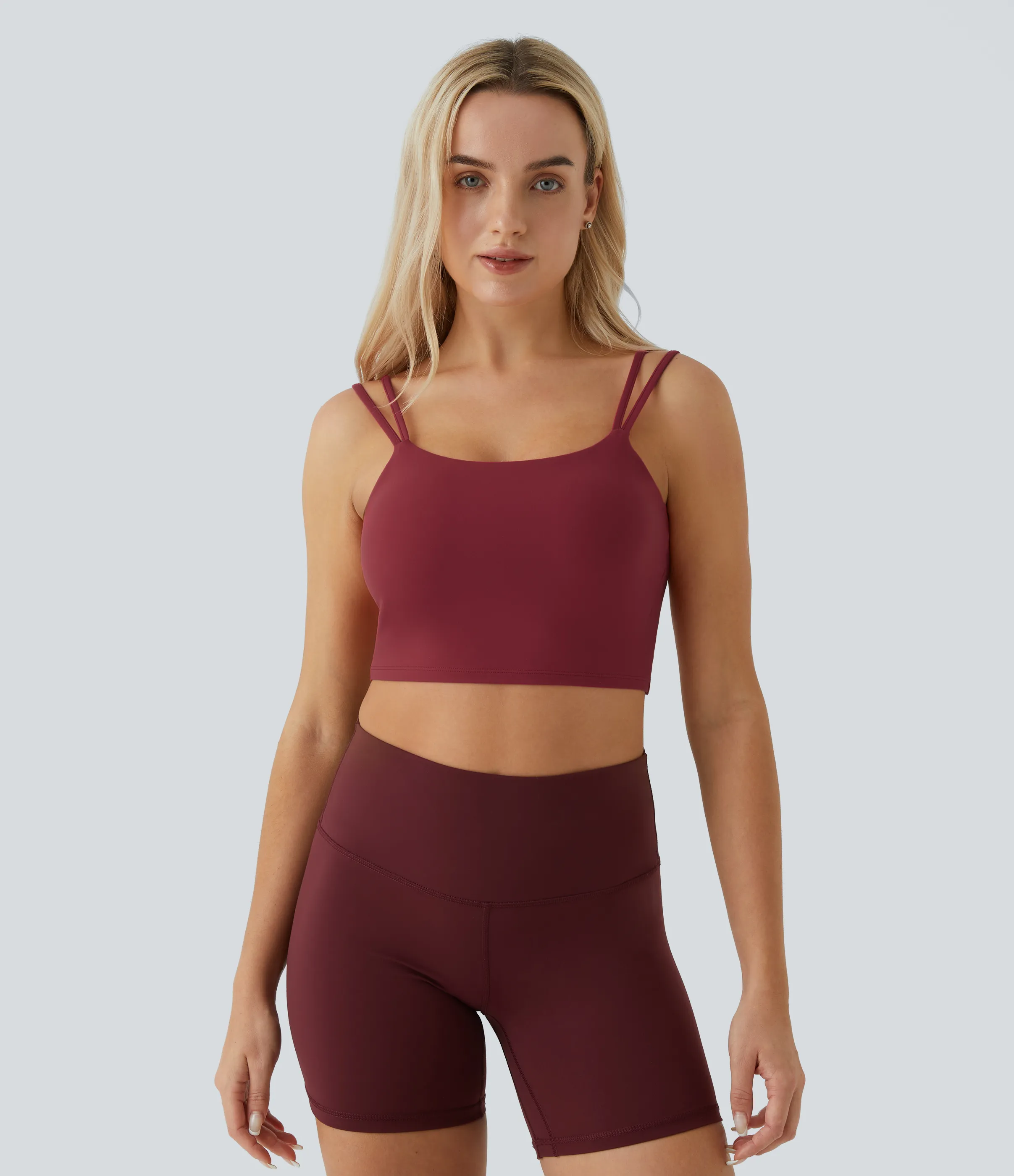 Halara Top corto de yoga con tirantes dobles, espalda cruzada y retorcida en copas D-F - Deep Wine - S sold by Halara product image thumbnail 4