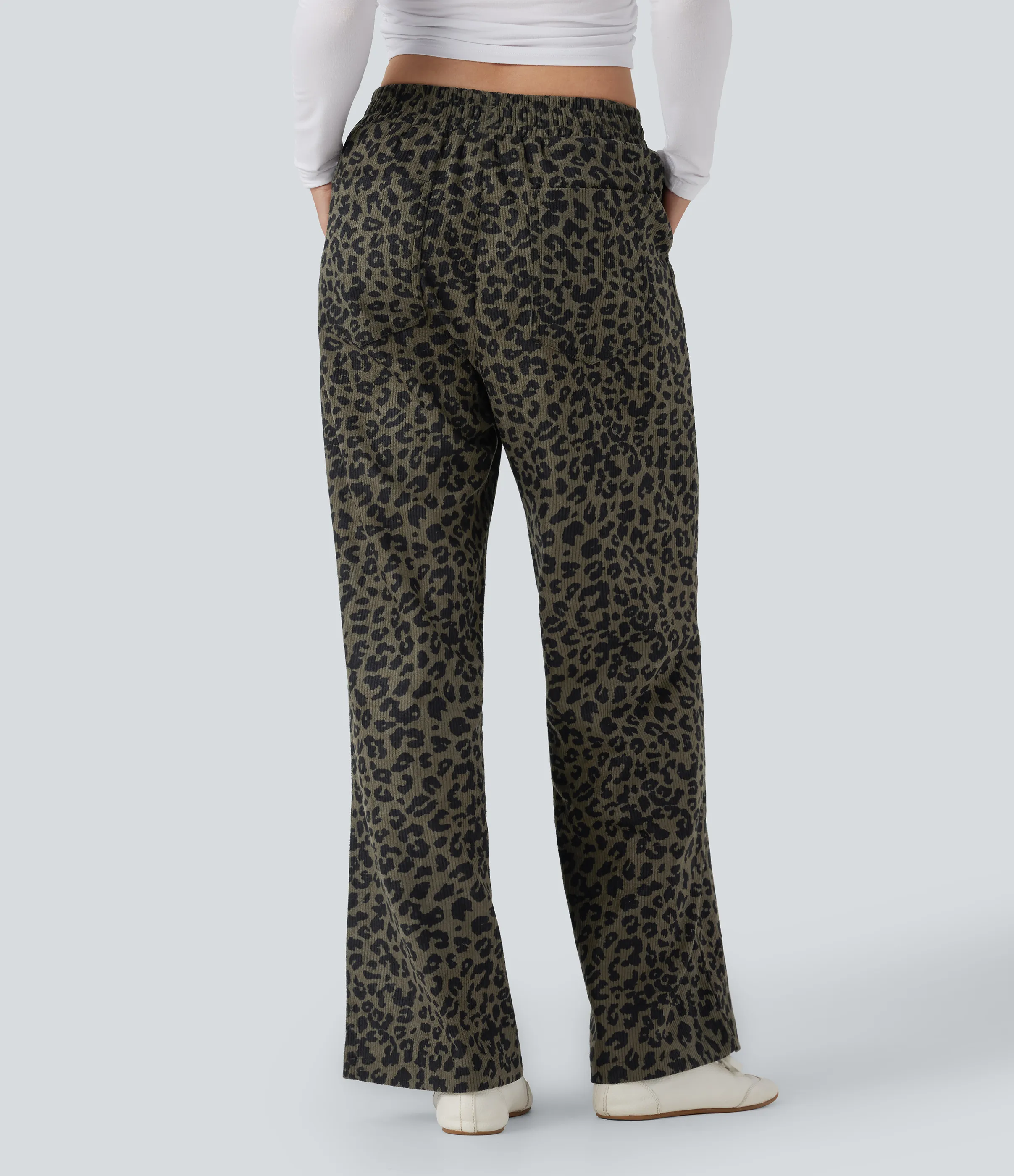 Halara Pantalones holgados casuales de pana con estampado de leopardo y tiro alto con bolsillos - Olive Leopard - M(regular) sold by Halara product image thumbnail 3