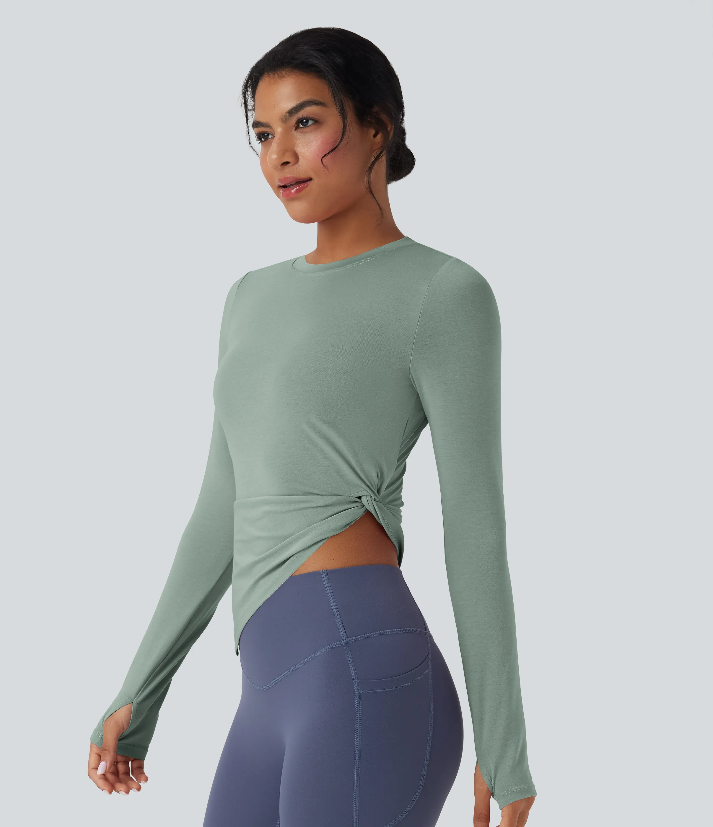 Halara Top deportivo de yoga asimétrico de manga larga con abertura para el pulgar y secado rápido - Iceberg Green - XL sold by Halara