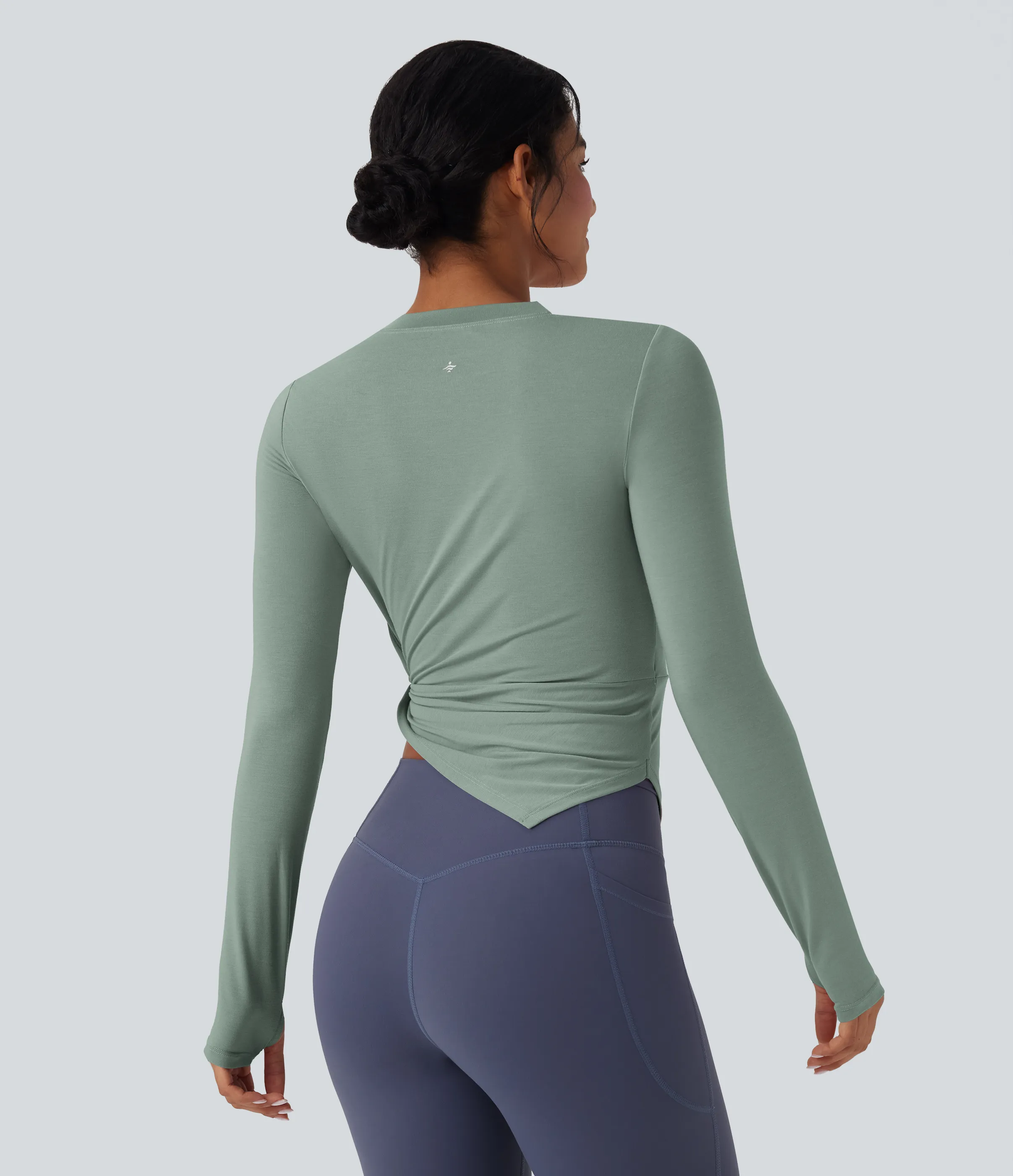 Halara Top deportivo de yoga asimétrico de manga larga con abertura para el pulgar y secado rápido - Iceberg Green - XL sold by Halara product image thumbnail 3