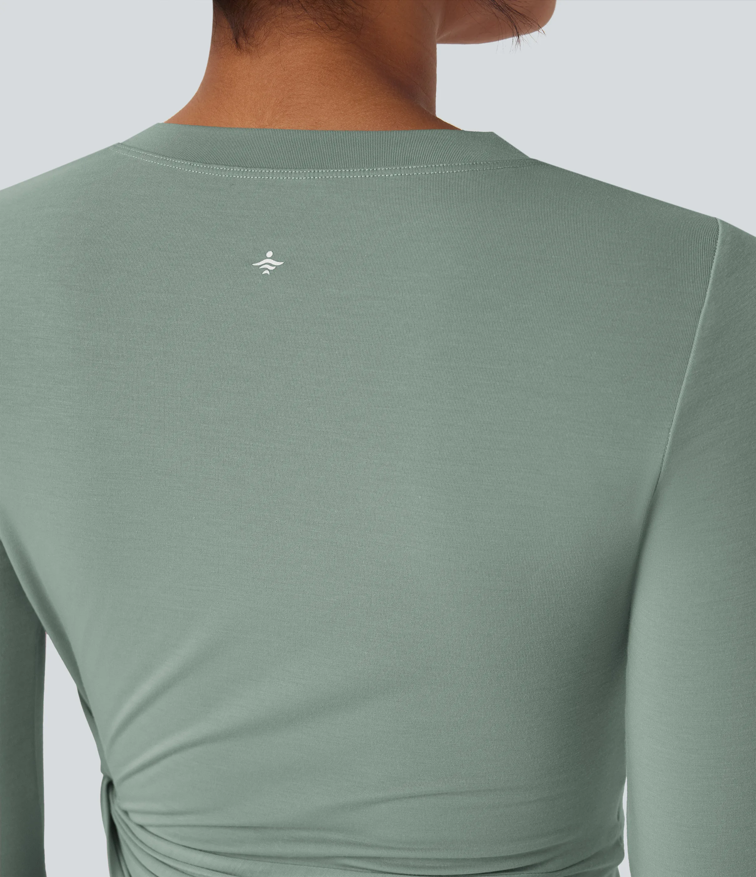 Halara Top deportivo de yoga asimétrico de manga larga con abertura para el pulgar y secado rápido - Iceberg Green - XL sold by Halara product image thumbnail 5