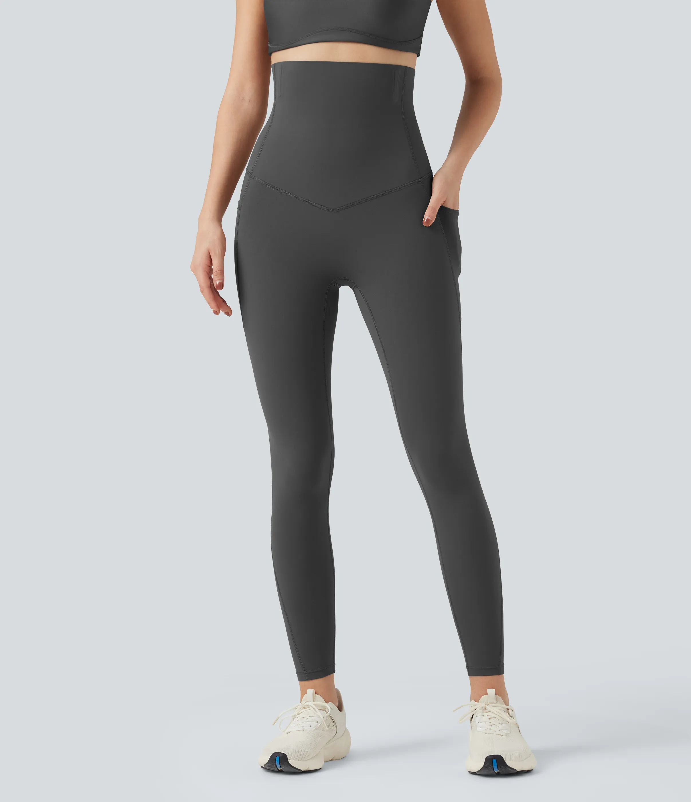 Halara Leggings moldeadores Halara UltraSculpt™ de tiro alto con diseño con control de abdomen y bolsillos - Volcanic Ash - XS(7/8) sold by Halara product image thumbnail 4